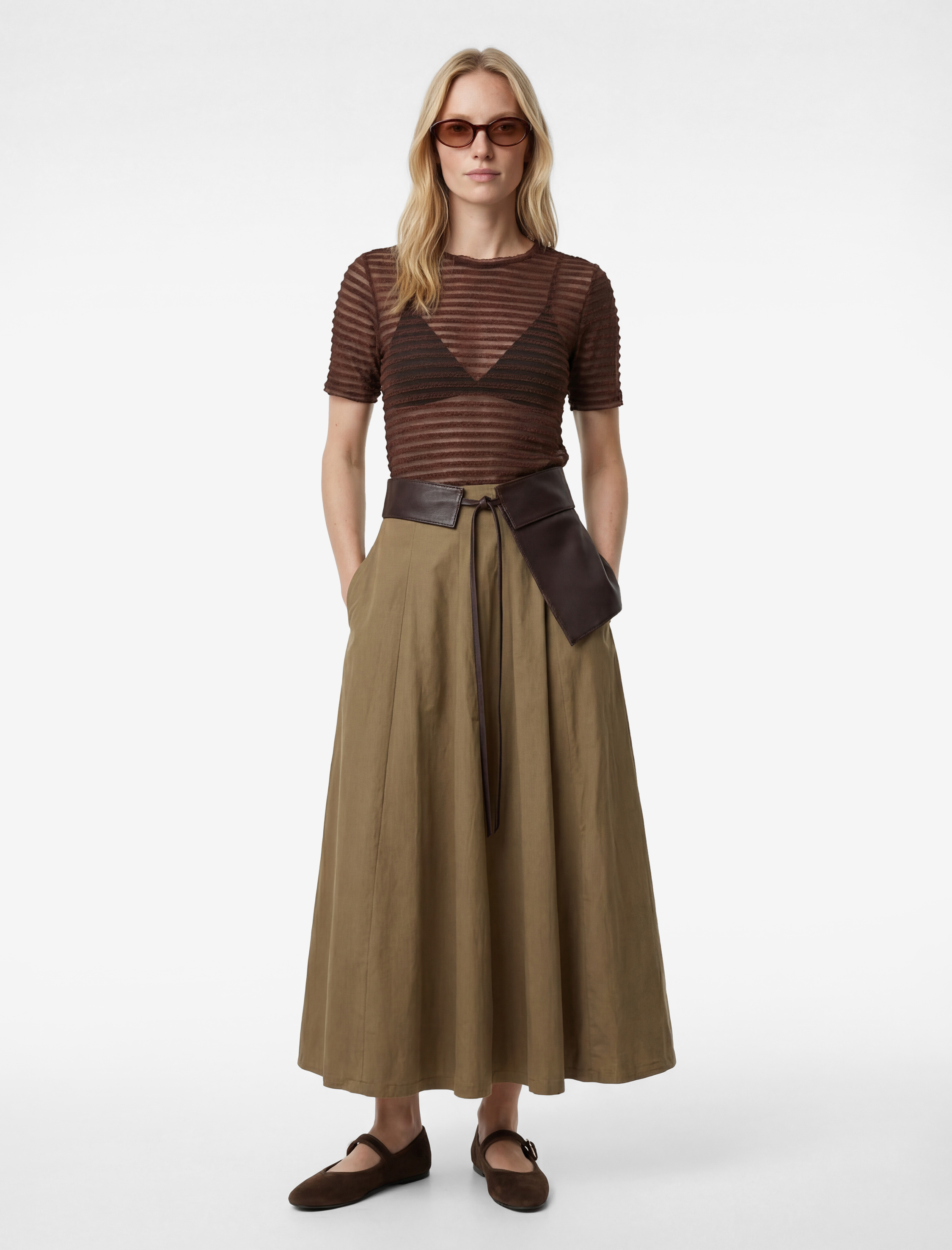   Regular Fit Kısa Kollu Bisiklet Yaka Yarı Transparan Tişört