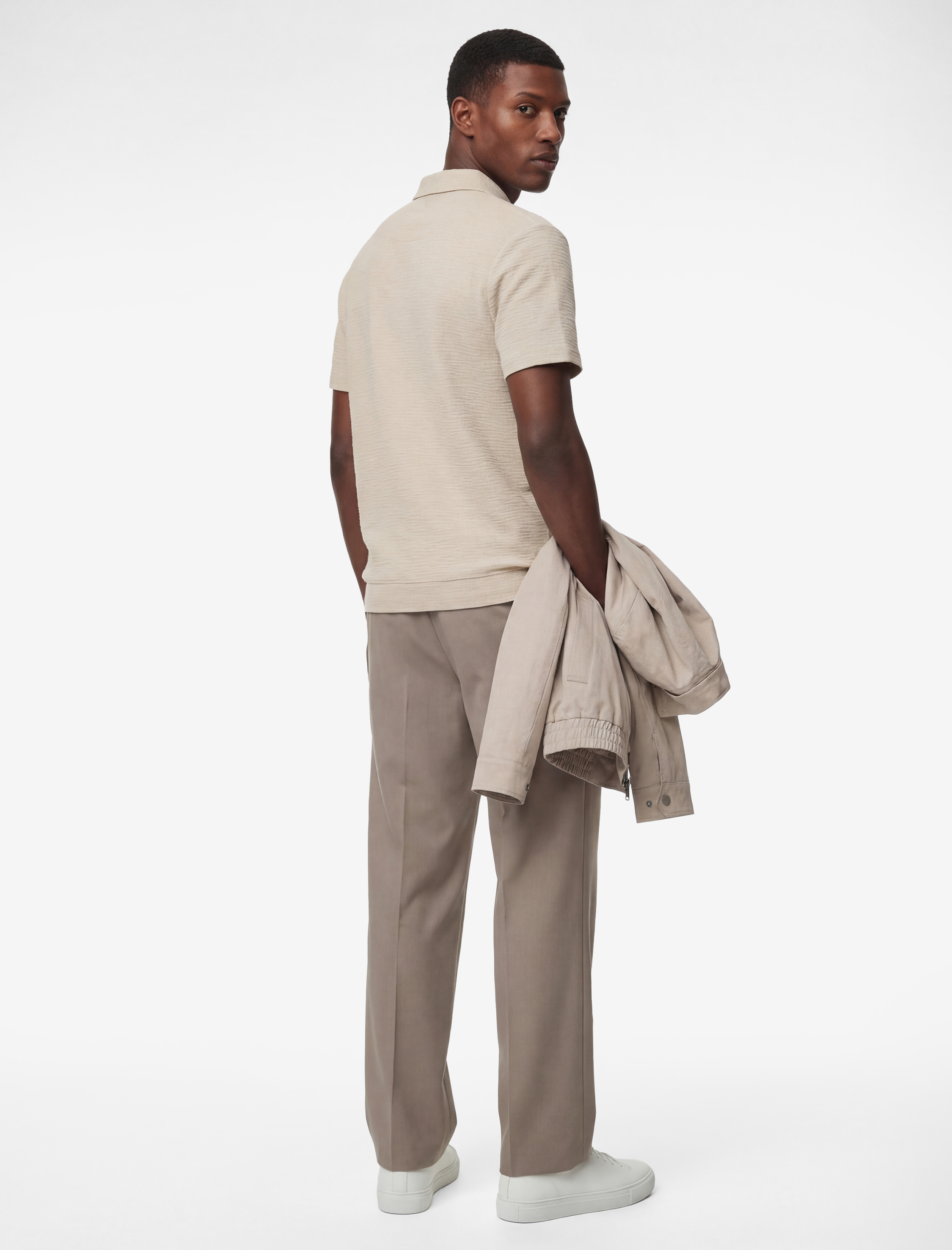   Regular Fit Kısa Kollu Dokulu Pamuklu Polo Yaka Tişört