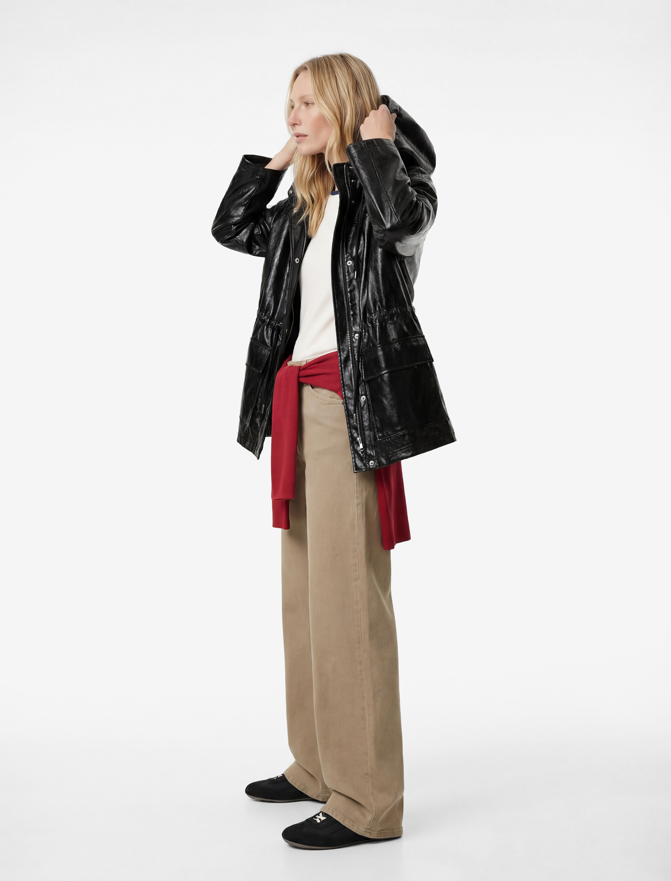   Fermuarlı Cep Detaylı Kapüşonlu Viskon Karışımlı Suni Deri Yağmurluk