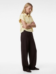 Kısa Kollu Kaçık Yaka Oversize Saten Gömlek