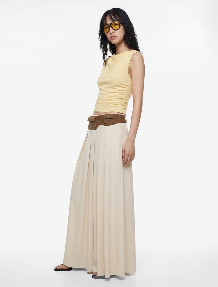  Asimetrik Yaka Slim Fit Kolsuz Drapeli Bluz