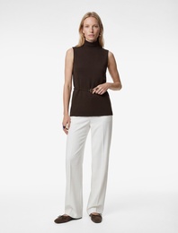 Viskon Karışımlı Kemerli Dik Yaka Kolsuz Bluz