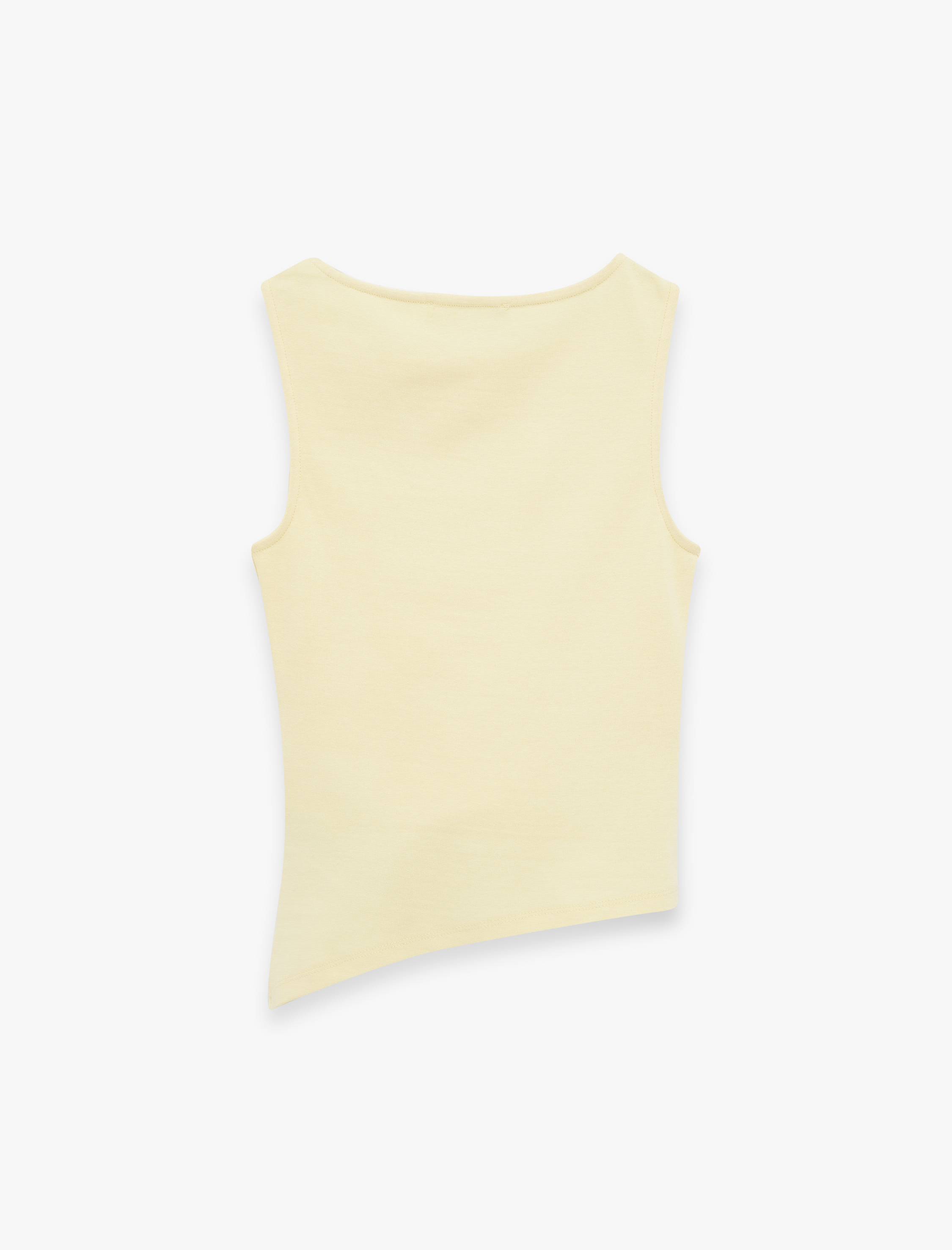   Slim Fit Asimetrik Kesim Kolsuz Kayık Yaka Bluz