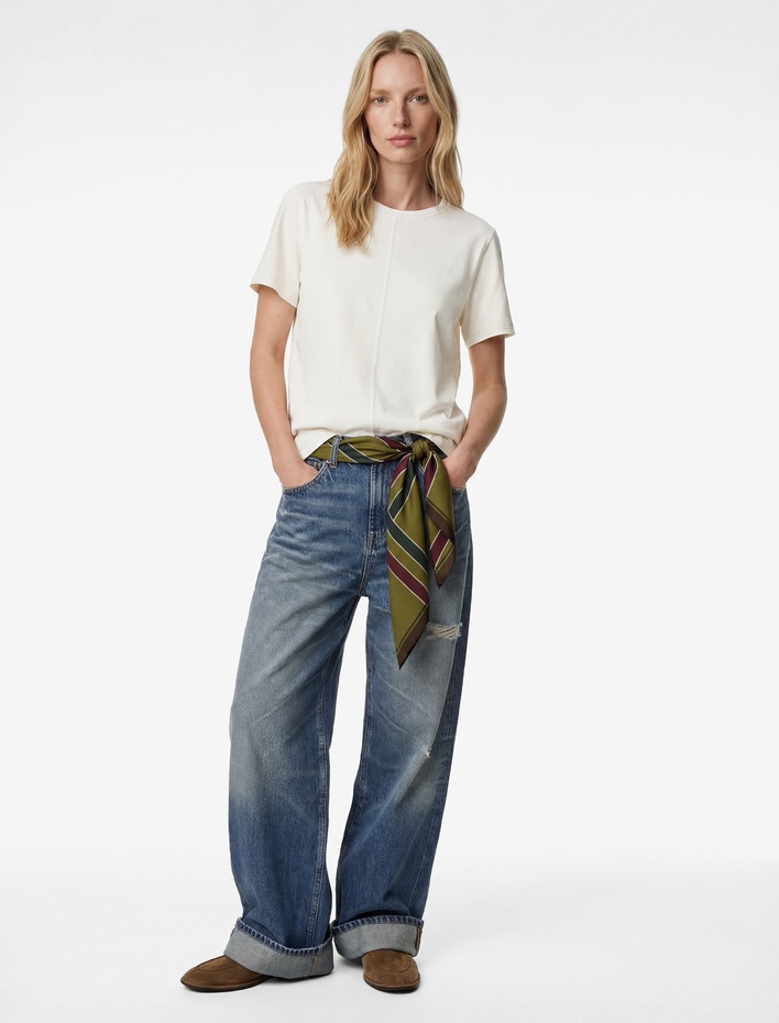  Pamuklu Kısa Kollu Bisiklet Yaka Dikiş Detaylı Tişört