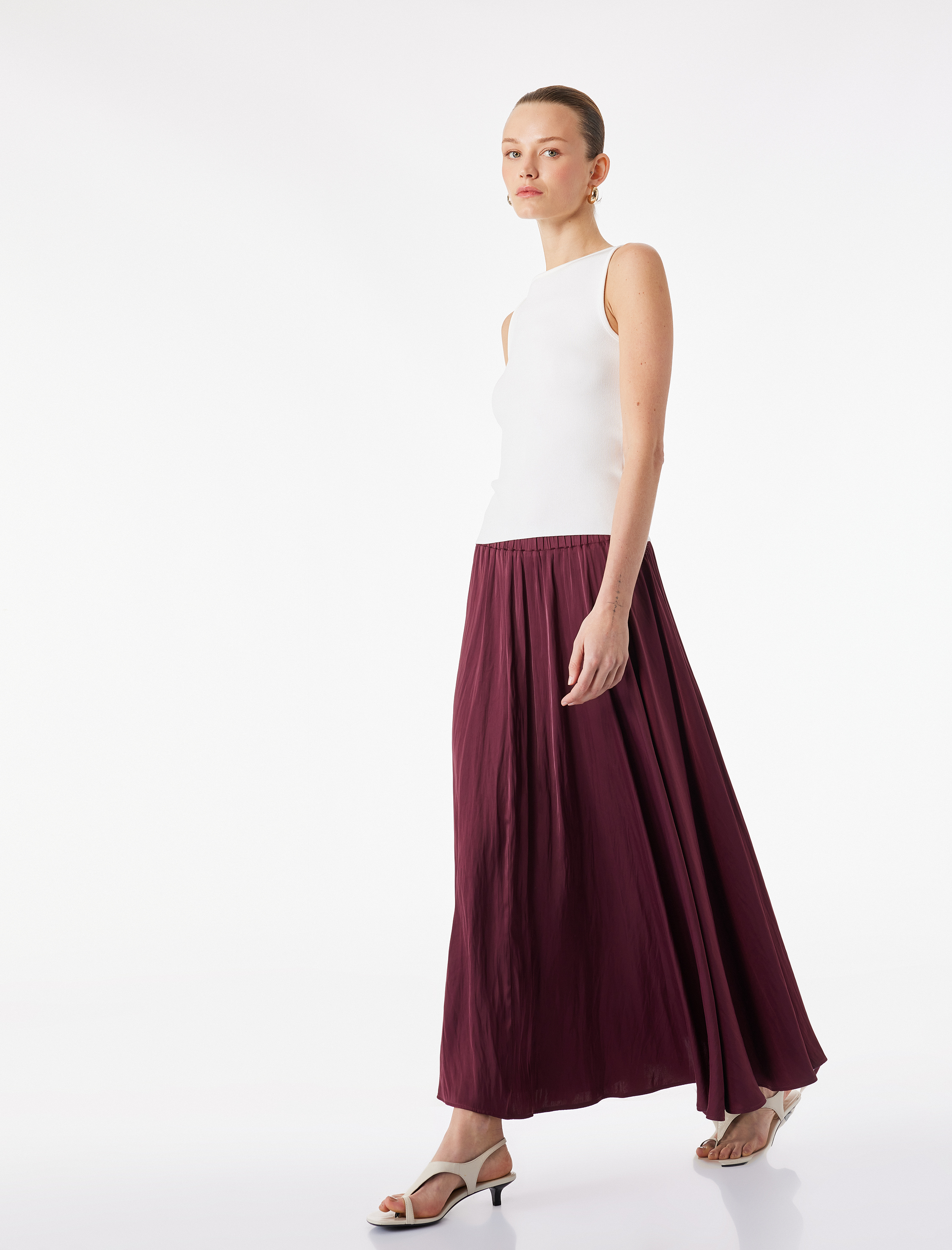   Pileli Saten Kloş Uzun Etek