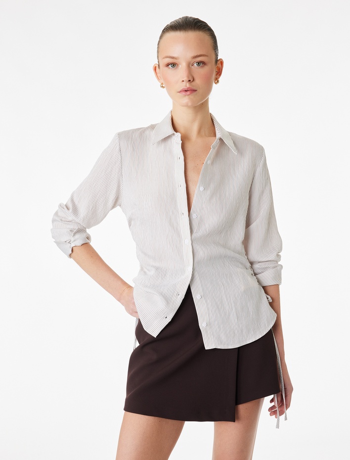  Slim Fit Yanları Büzgülü Uzun Kollu Viskon Çizgili Gömlek