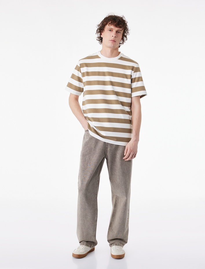 Regular Fit Viskon Karışımlı Kısa Kollu Bisiklet Yaka Çizgili Tişört