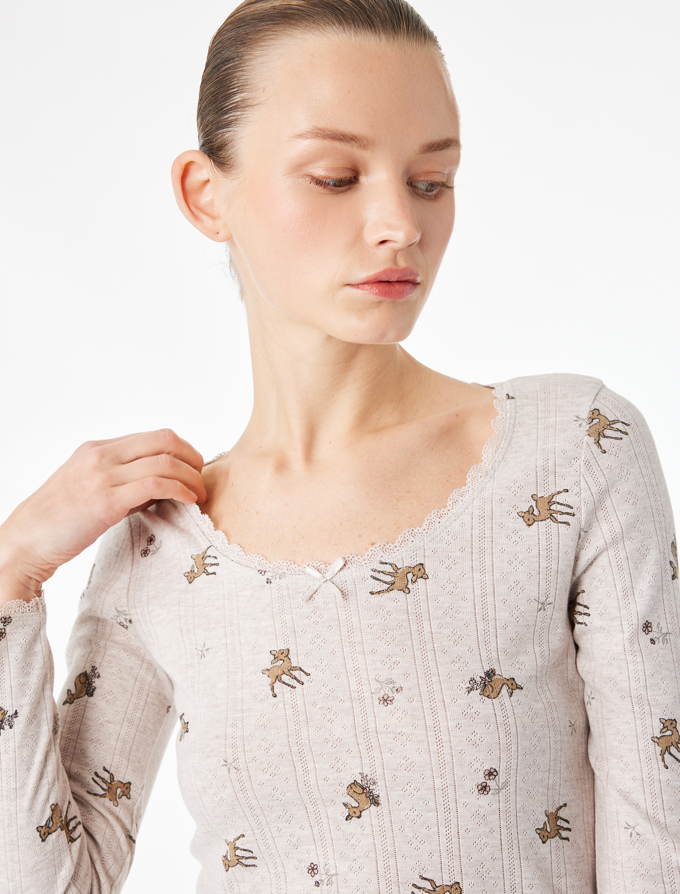   Uzun Kollu Bisiklet Yaka Slim Desenli Pijama Üstü