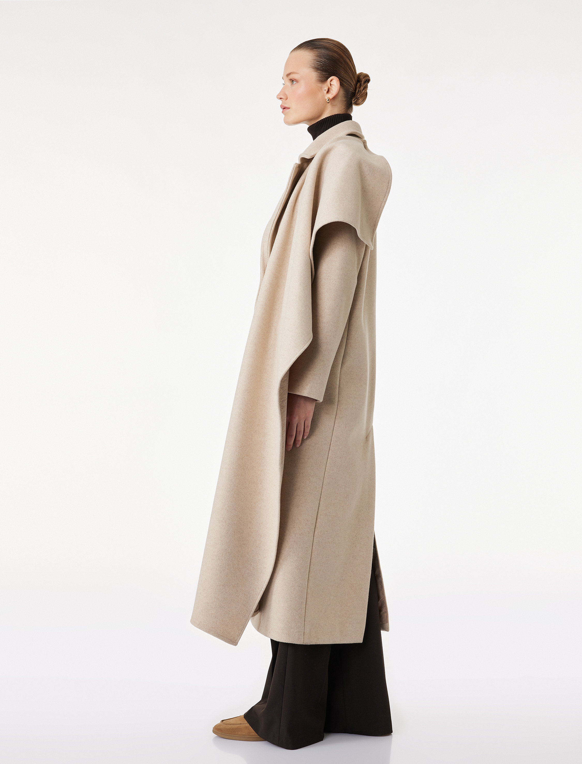   Uzun Kollu Düğmeli Cepli Kruvaze Atkılı Kaşe Kaban