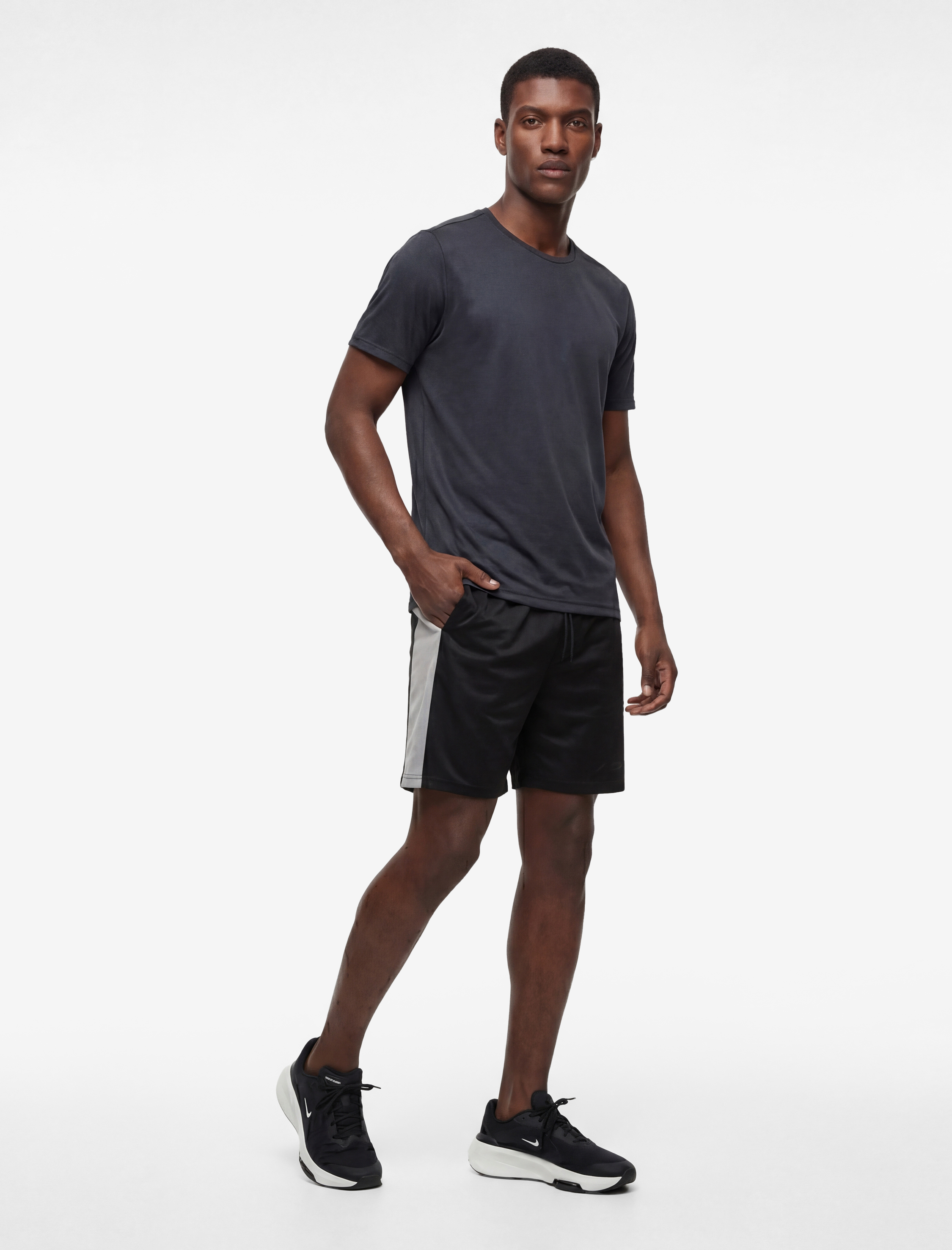   Regular Fit Kısa Kollu Baskı Detaylı Bisiklet Yaka Spor Tişört