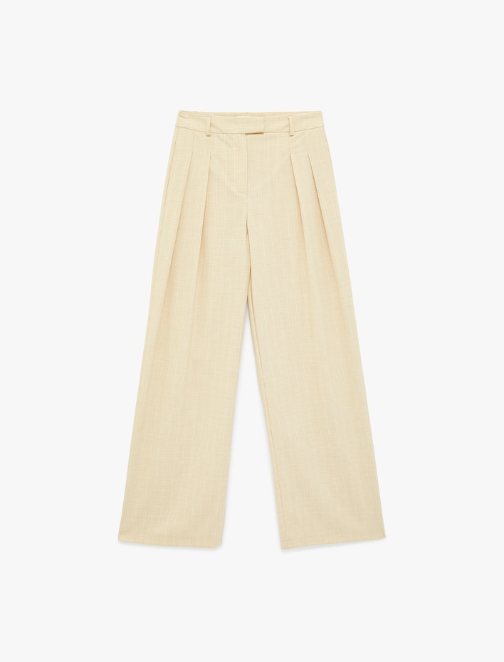  Viskon Karışımlı Normal Bel Pileli Geniş Paça Pantolon