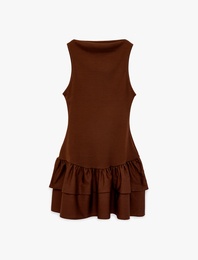 Kolsuz Bisiklet Yaka Pamuklu Katlı Volanlı Mini Elbise