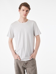 Pamuklu Kısa Kollu Bisiklet Yaka Slim Fit Erkek Basic Tişört