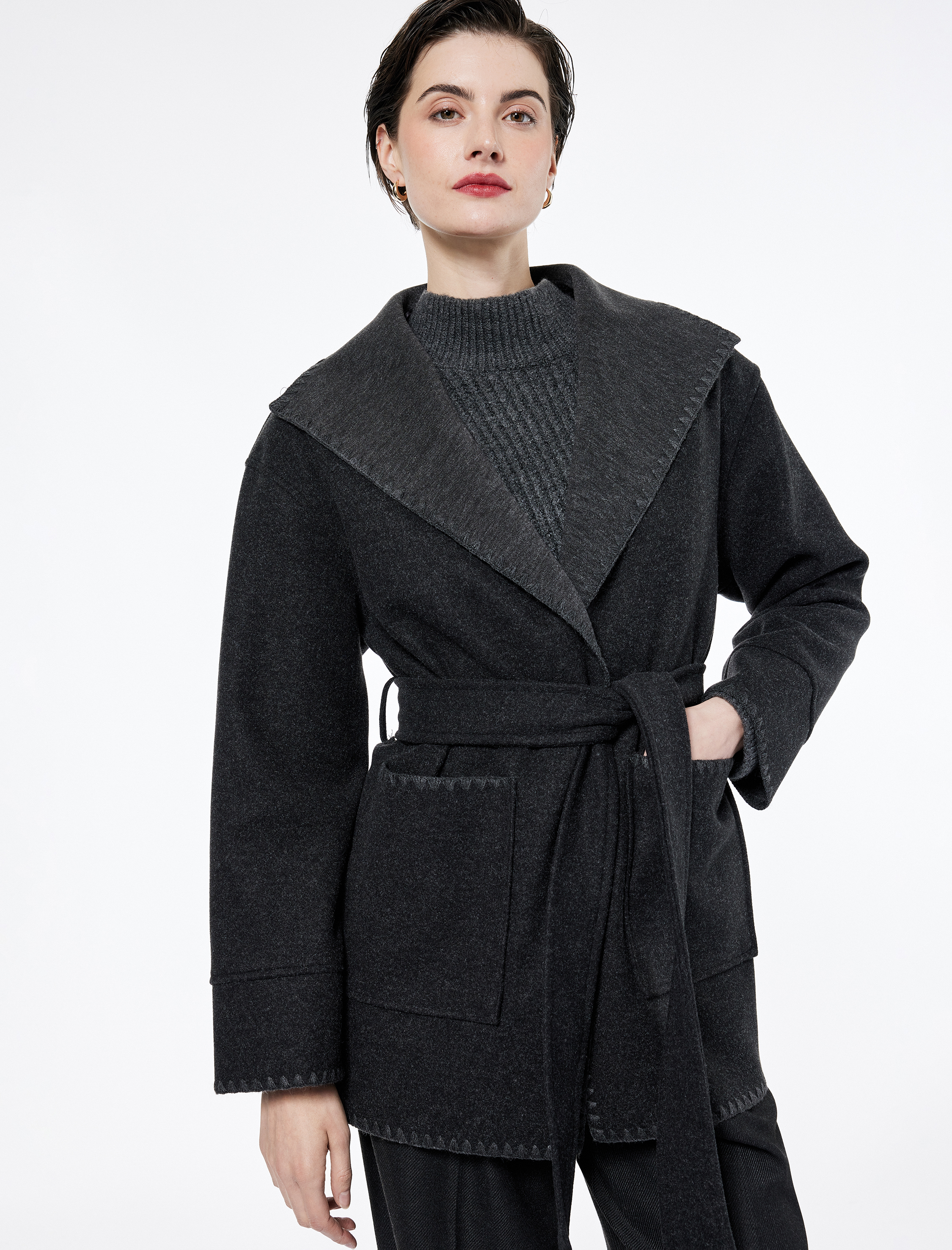   Çoban Dikiş Detaylı Kemerli Cepli Uzun Kollu Kaşe Mont