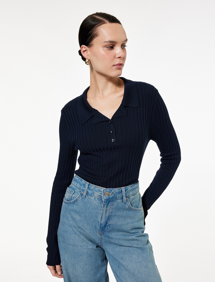  Yarım Düğme Detaylı Uzun Kollu Polo Yaka Triko Kazak