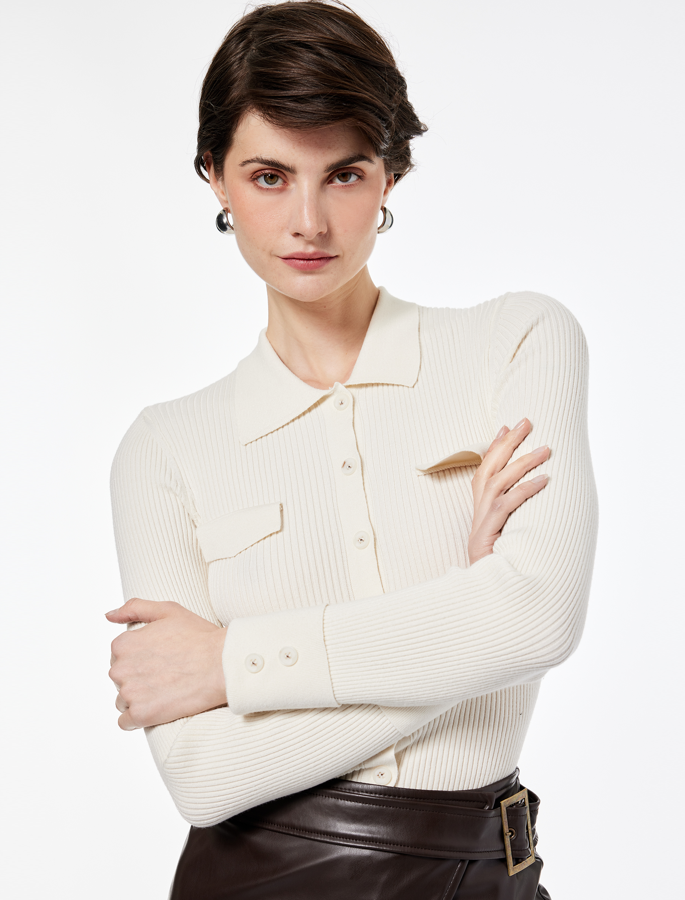   Aplike Detaylı Uzun Kollu Düğmeli Polo Yaka Triko Kazak