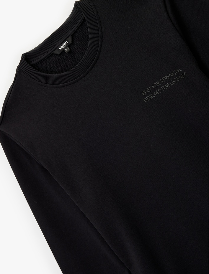  Uzun Kollu Bisiklet Yaka Pamuklu Baskılı Sweatshirt