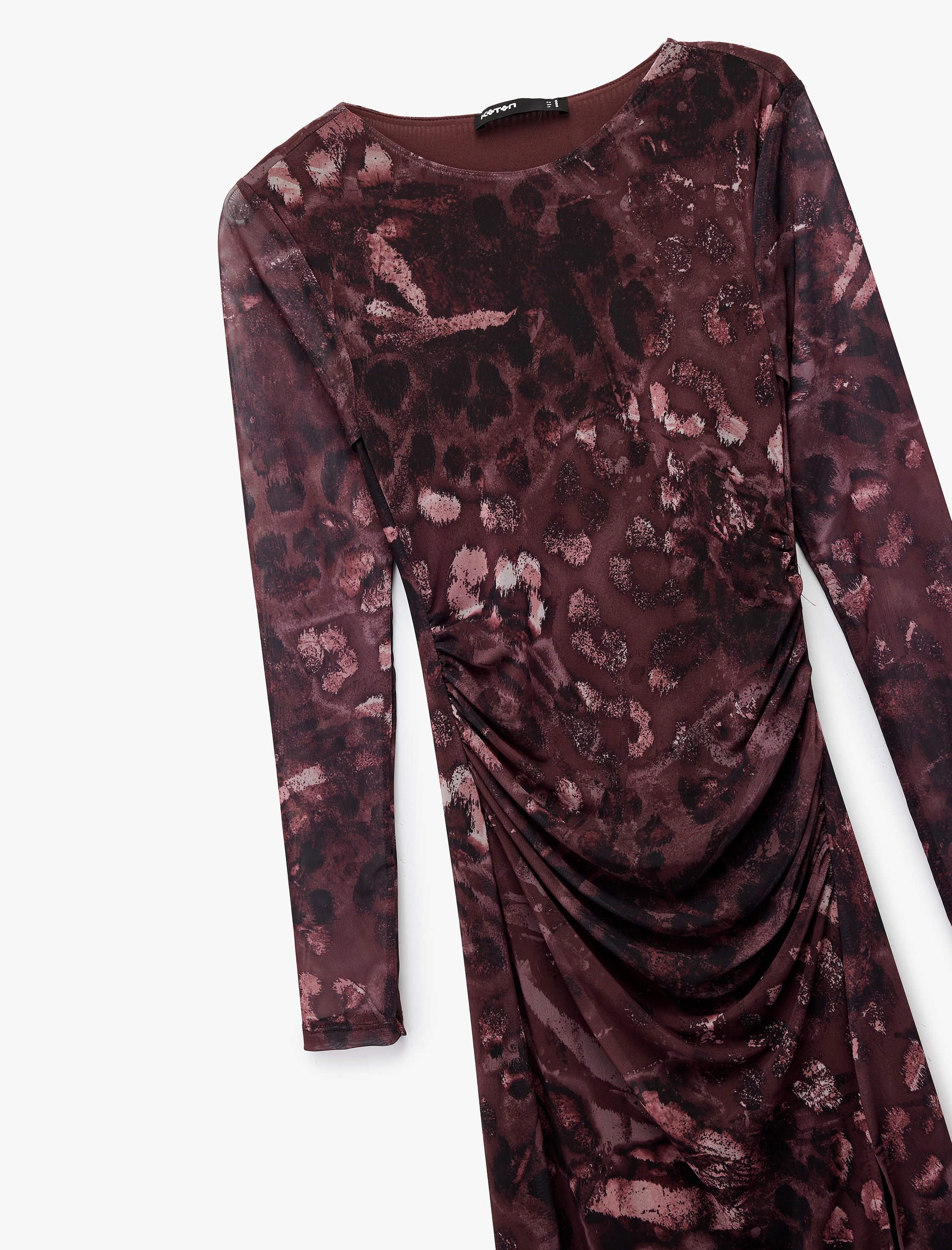   Uzun Kollu Yırtmaç Detaylı Drapeli Desenli Kalem Elbise