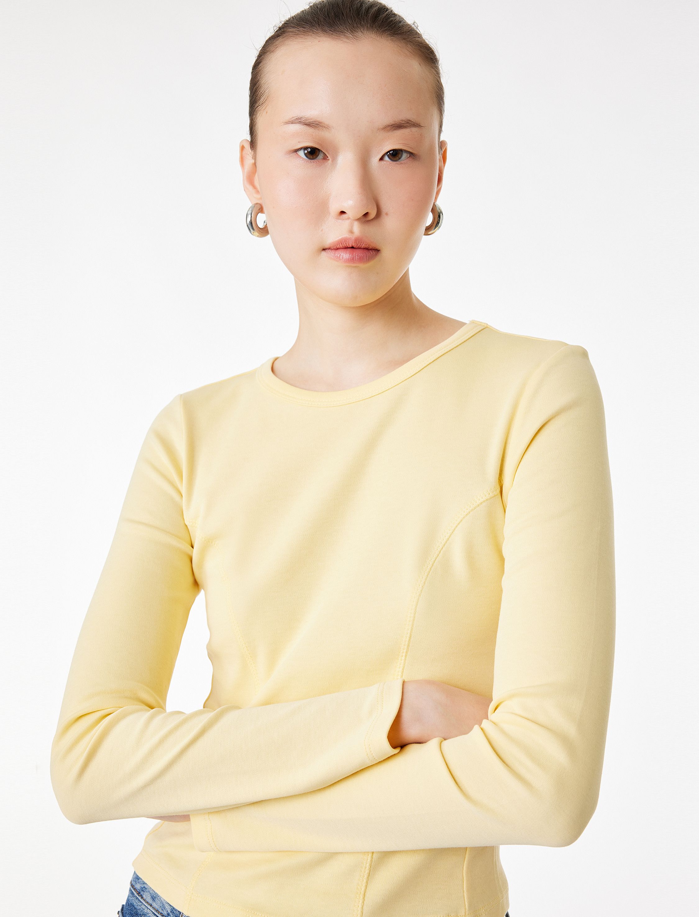   Pamuklu Slim Fit Uzun Kollu Dikiş Detaylı Bisiklet Yaka Tişört