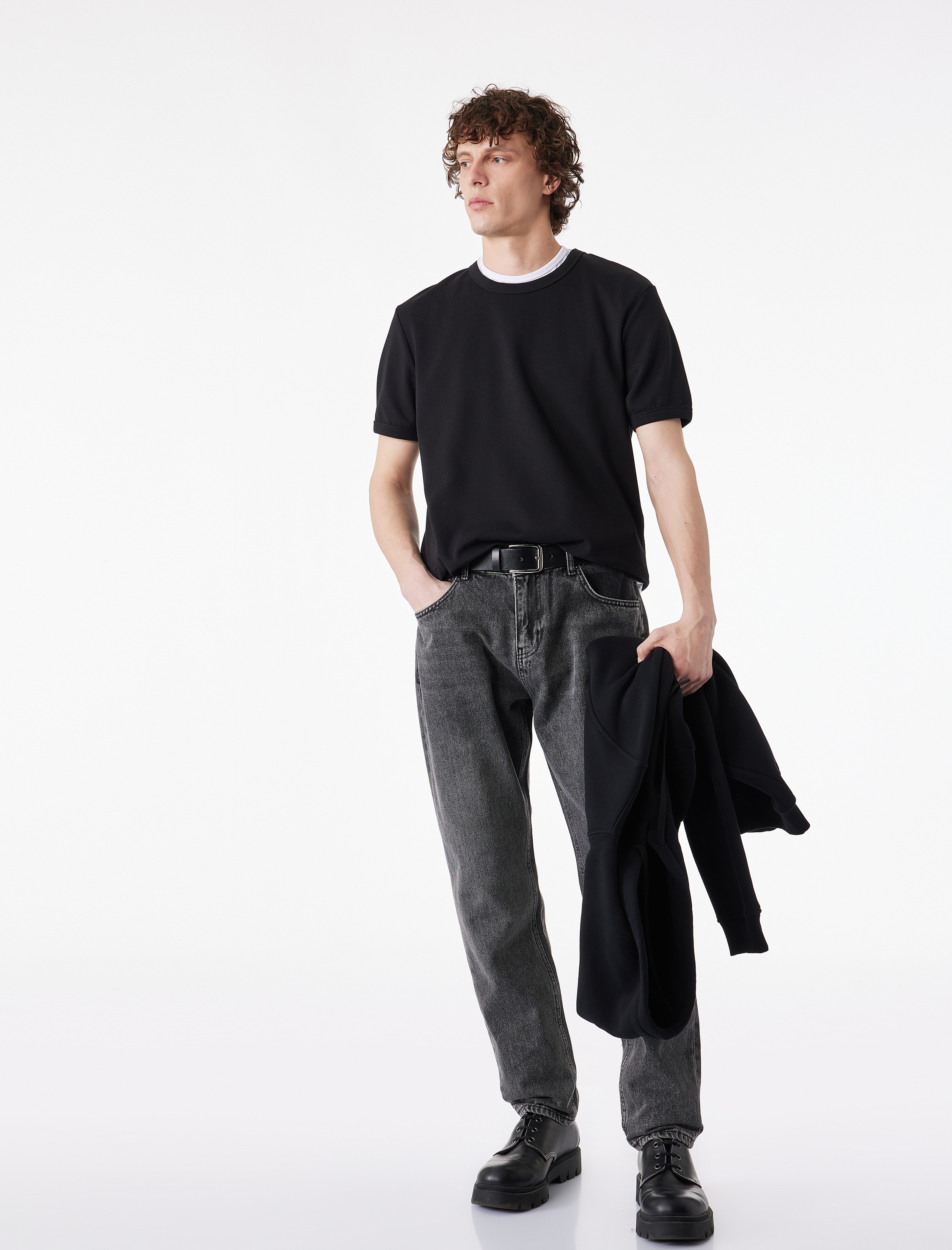   Kısa Kollu Biyeli Pamuklu Bisiklet Yaka Slim Fit Tişört