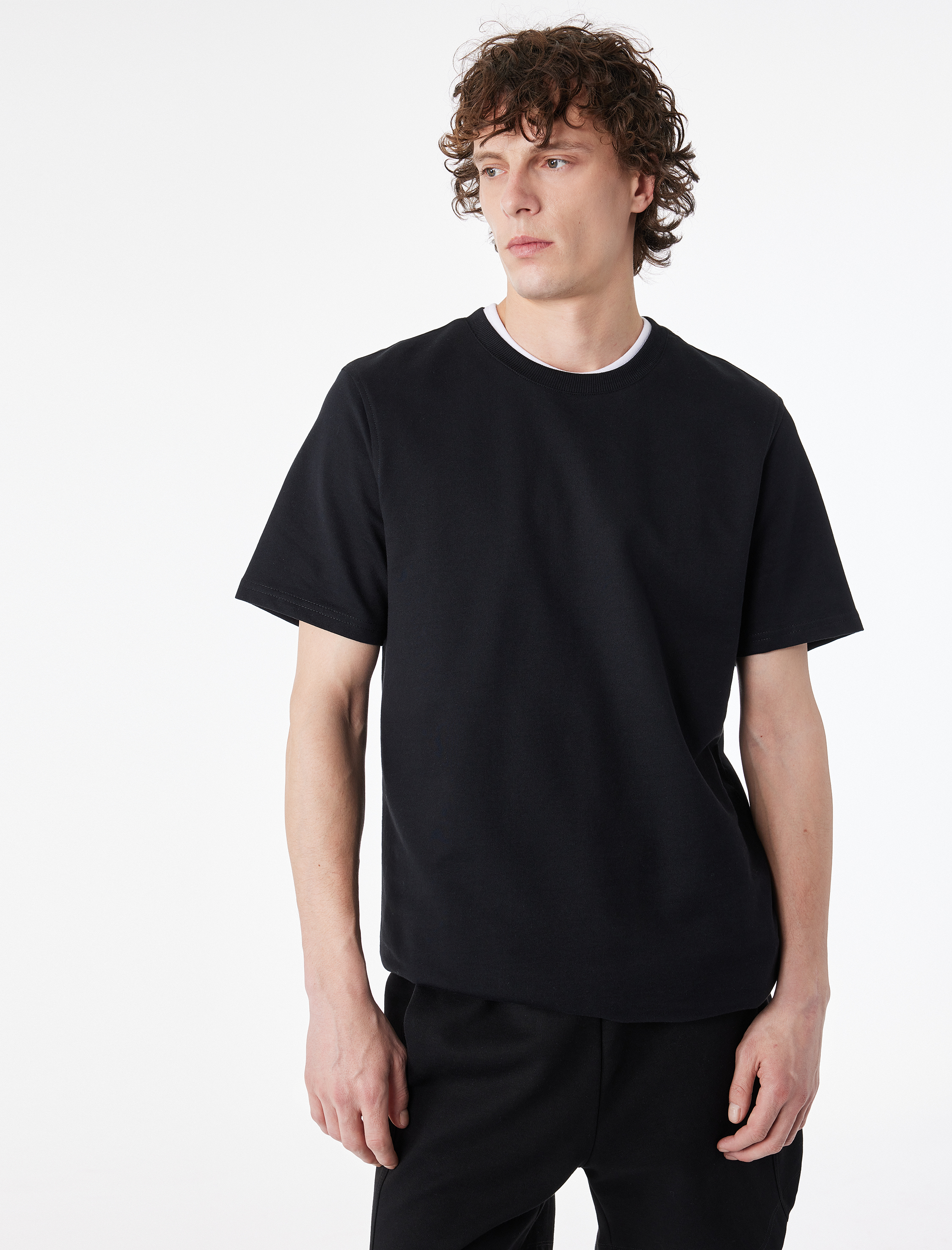   Regular Fit Kısa Kollu Bisiklet Yaka Pamuklu Basic Tişört