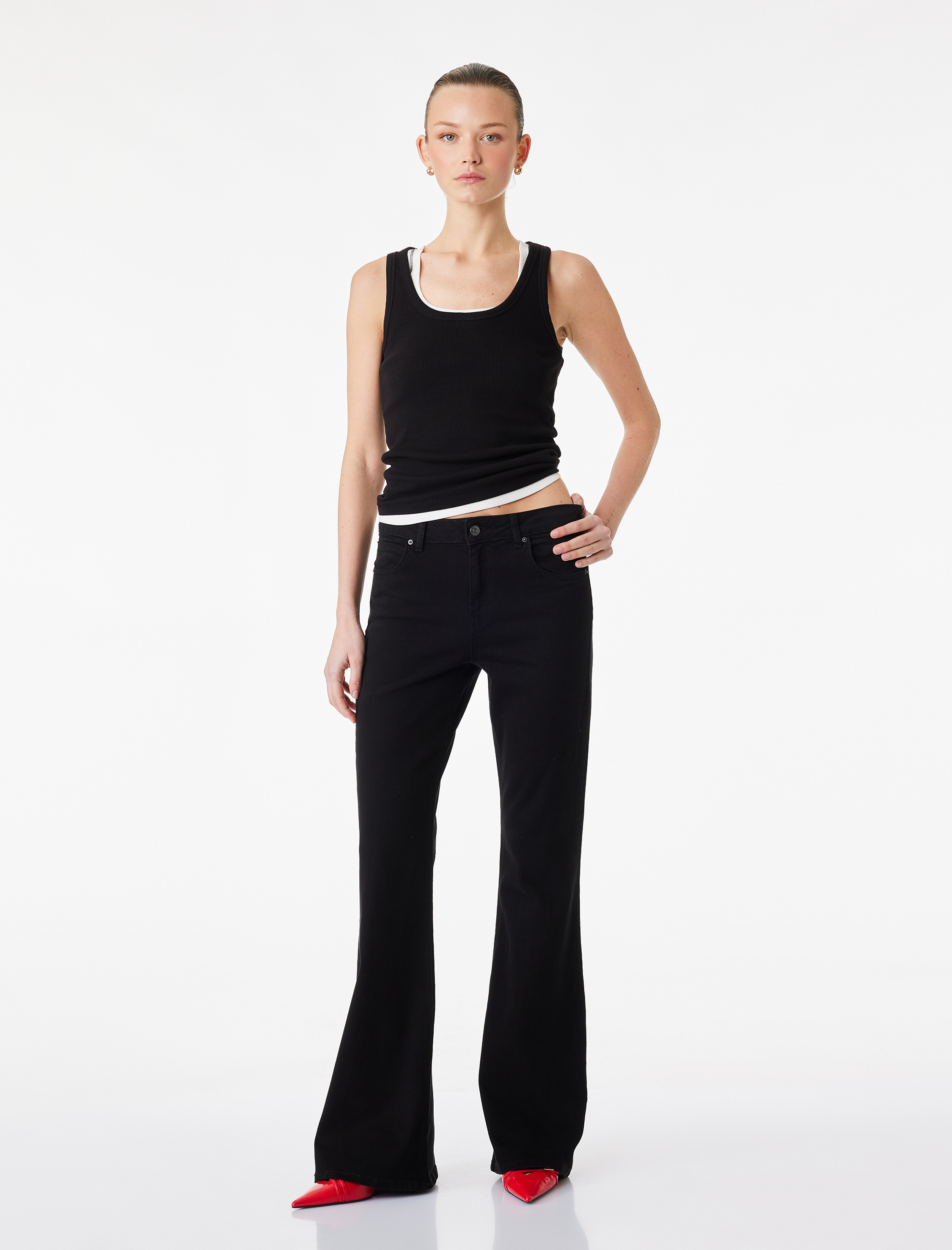   Yüksek Bel Slim Fit Cepli Düğmeli Pamuklu İspanyol Paça Denim Pantolon - Flare Jeans