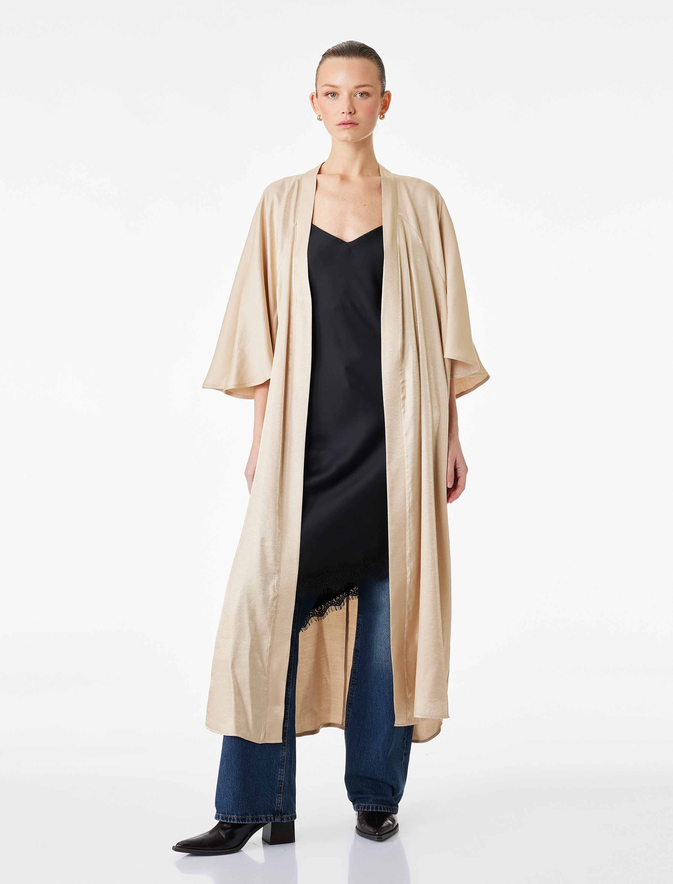   Rahat Kalıp Geniş Kol Uzun Saten Kimono Ceket