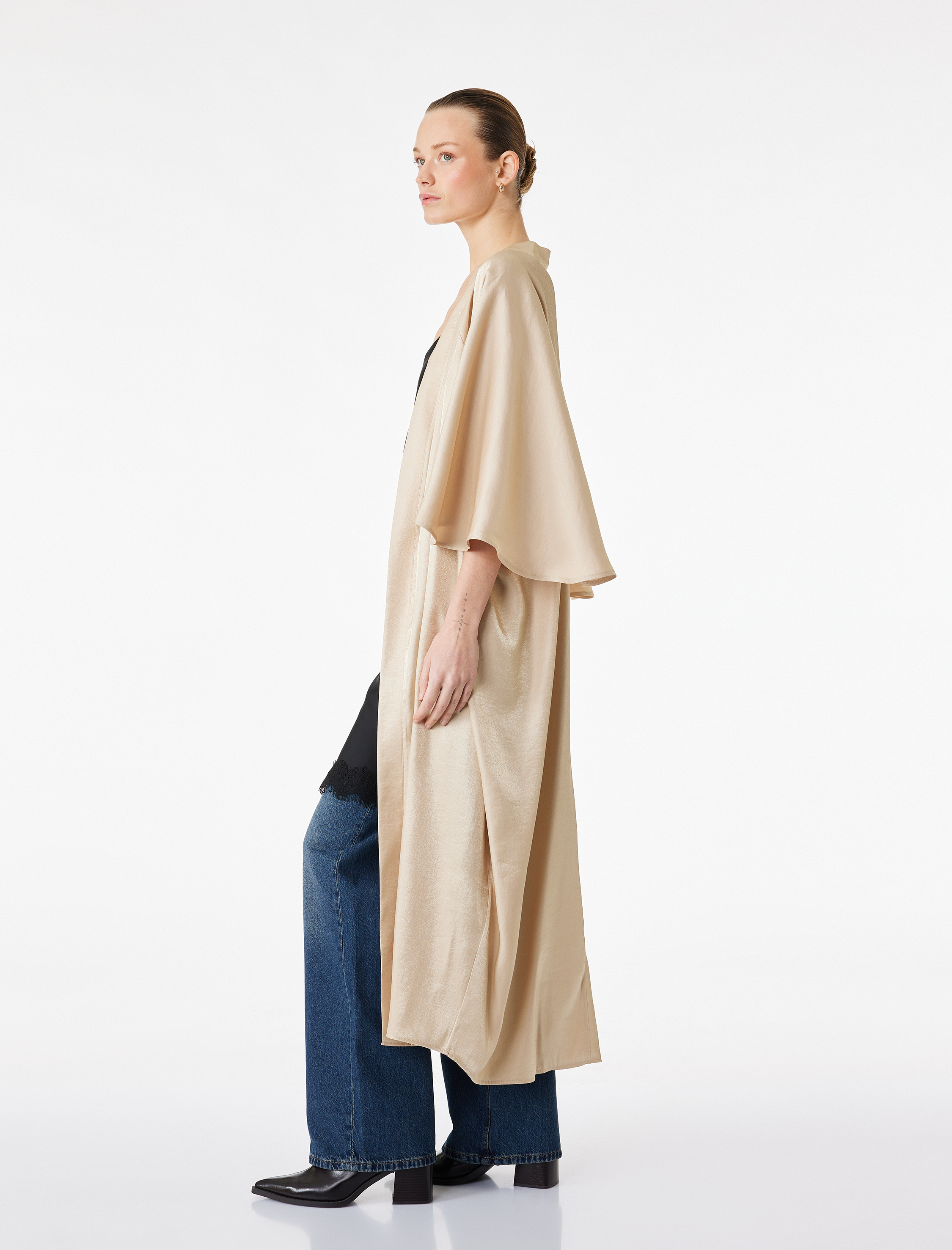   Rahat Kalıp Geniş Kol Uzun Saten Kimono Ceket