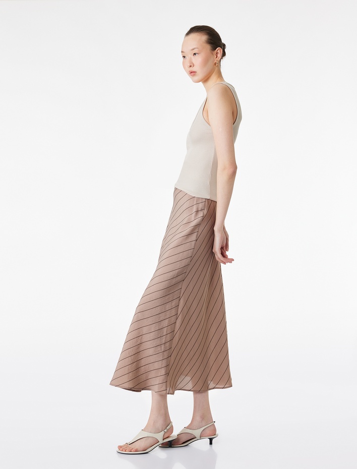  Modal Karışımlı Çizgili Kloş Midi Etek