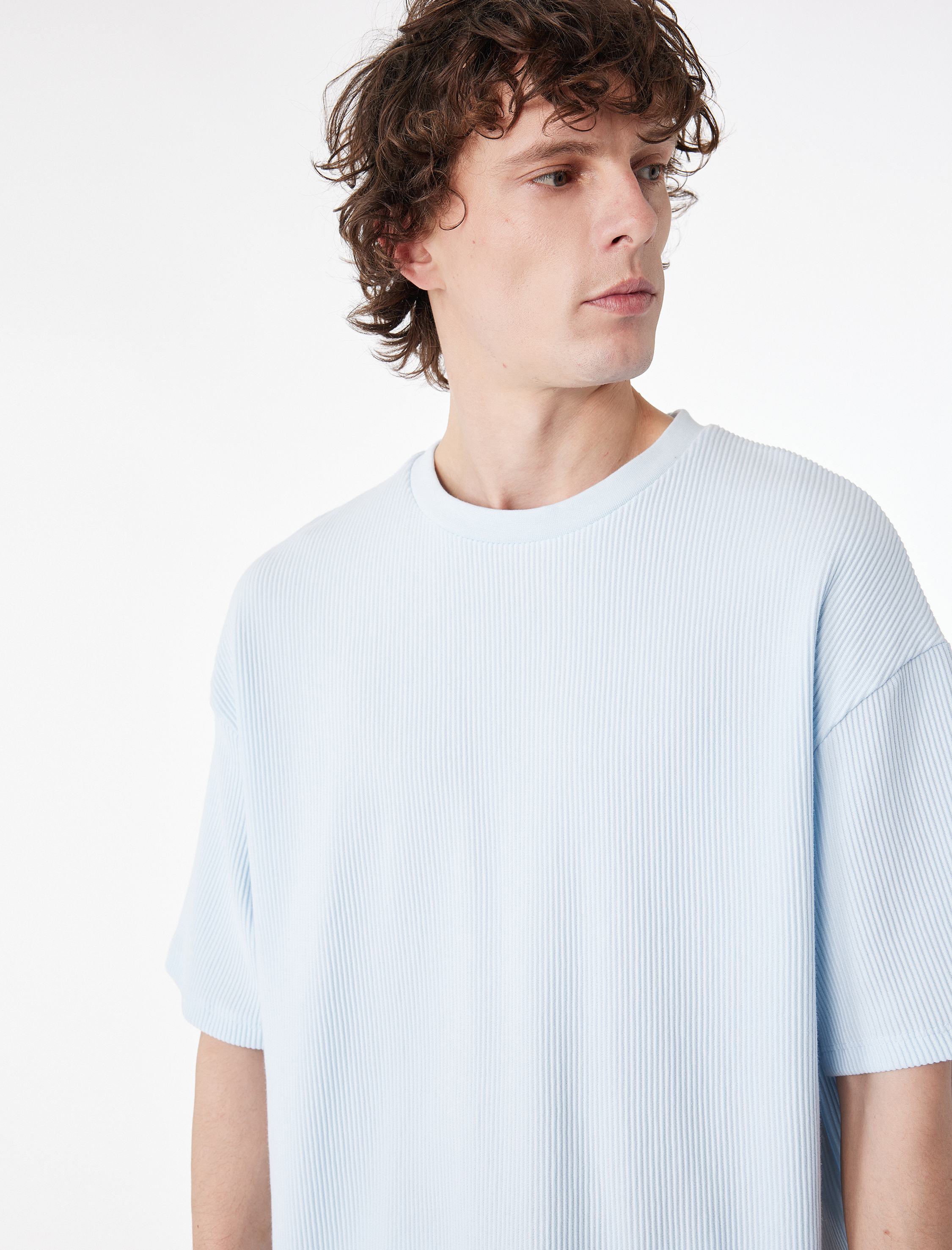   Kısa Kollu Bisiklet Yaka Pamuklu Tok Kumaş Basic Oversize Tişört