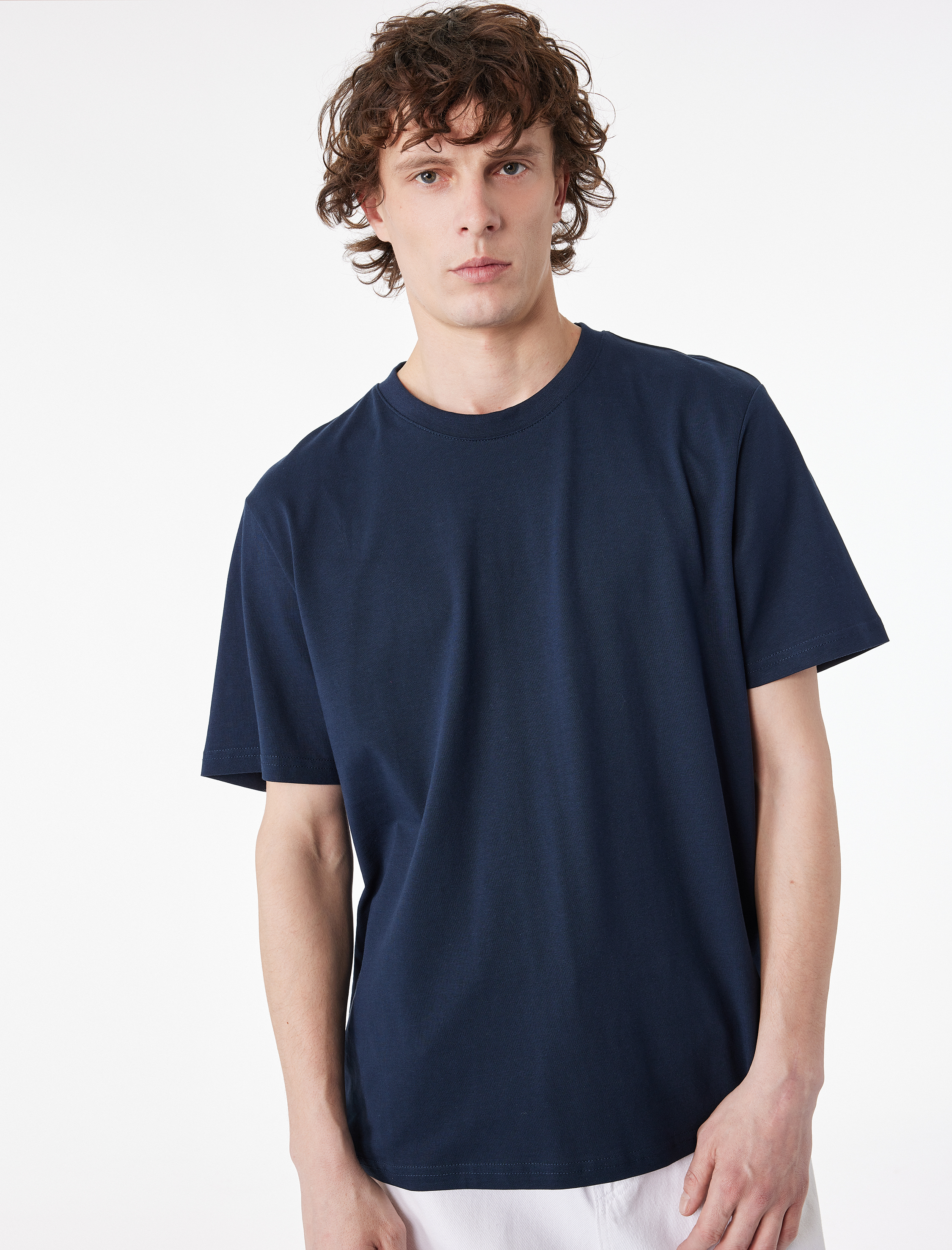   Regular Fit Bisiklet Yaka Pamuklu Basic Kısa Kollu Tişört