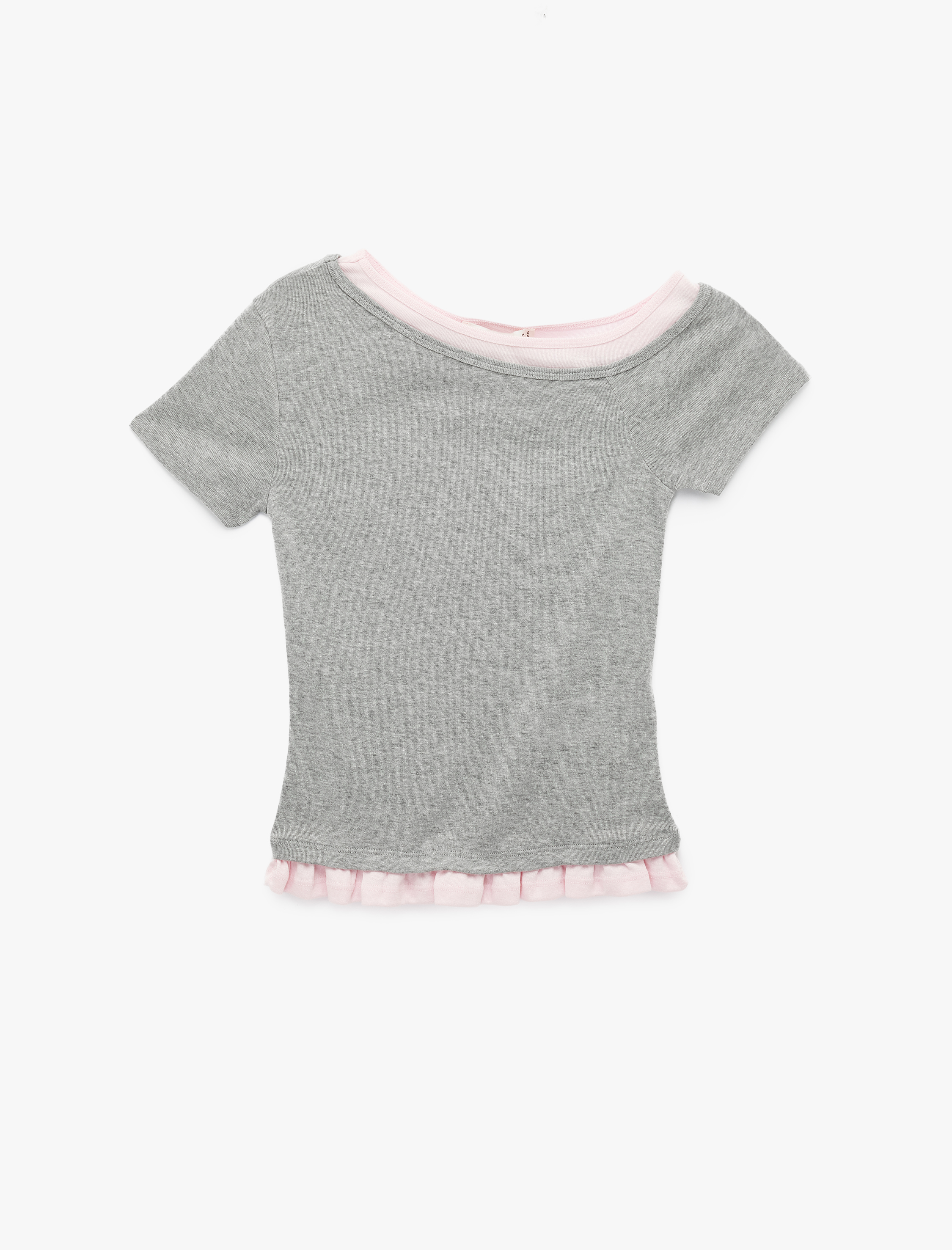   Asimetrik Kayık Yaka Kısa Kollu Fırfırlı Tişört