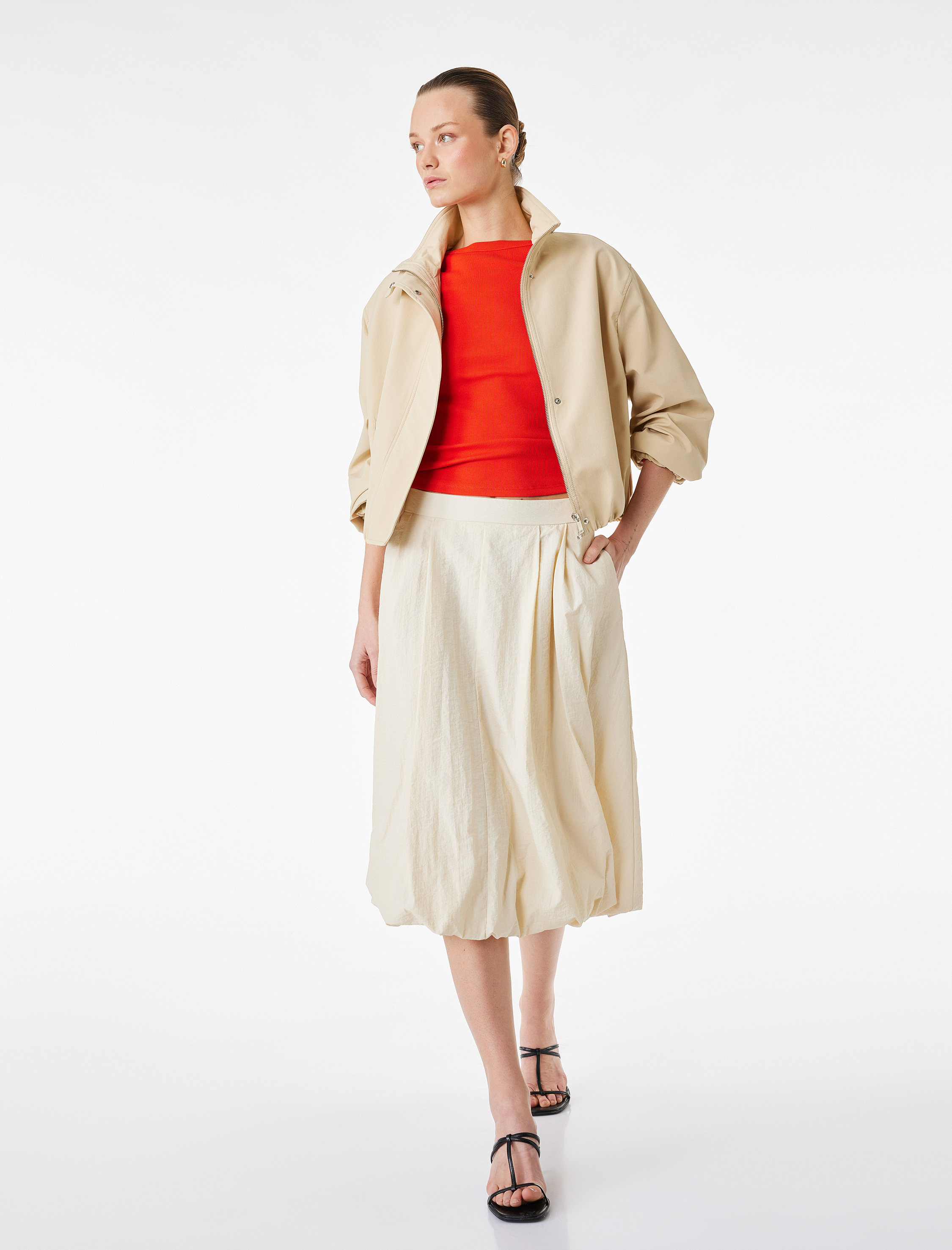   Paraşüt Kumaş Pile Detaylı Midi Boy Balon Etek