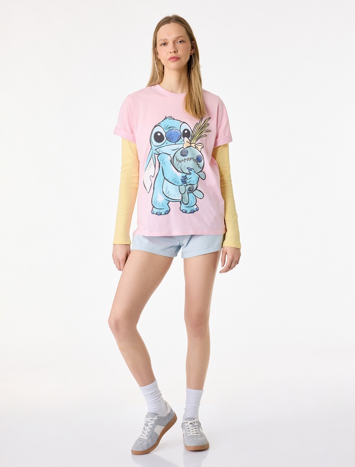  Stitch Baskılı Rahat Kalıp Kısa Kollu Bisiklet Yaka Lisanslı Tişört