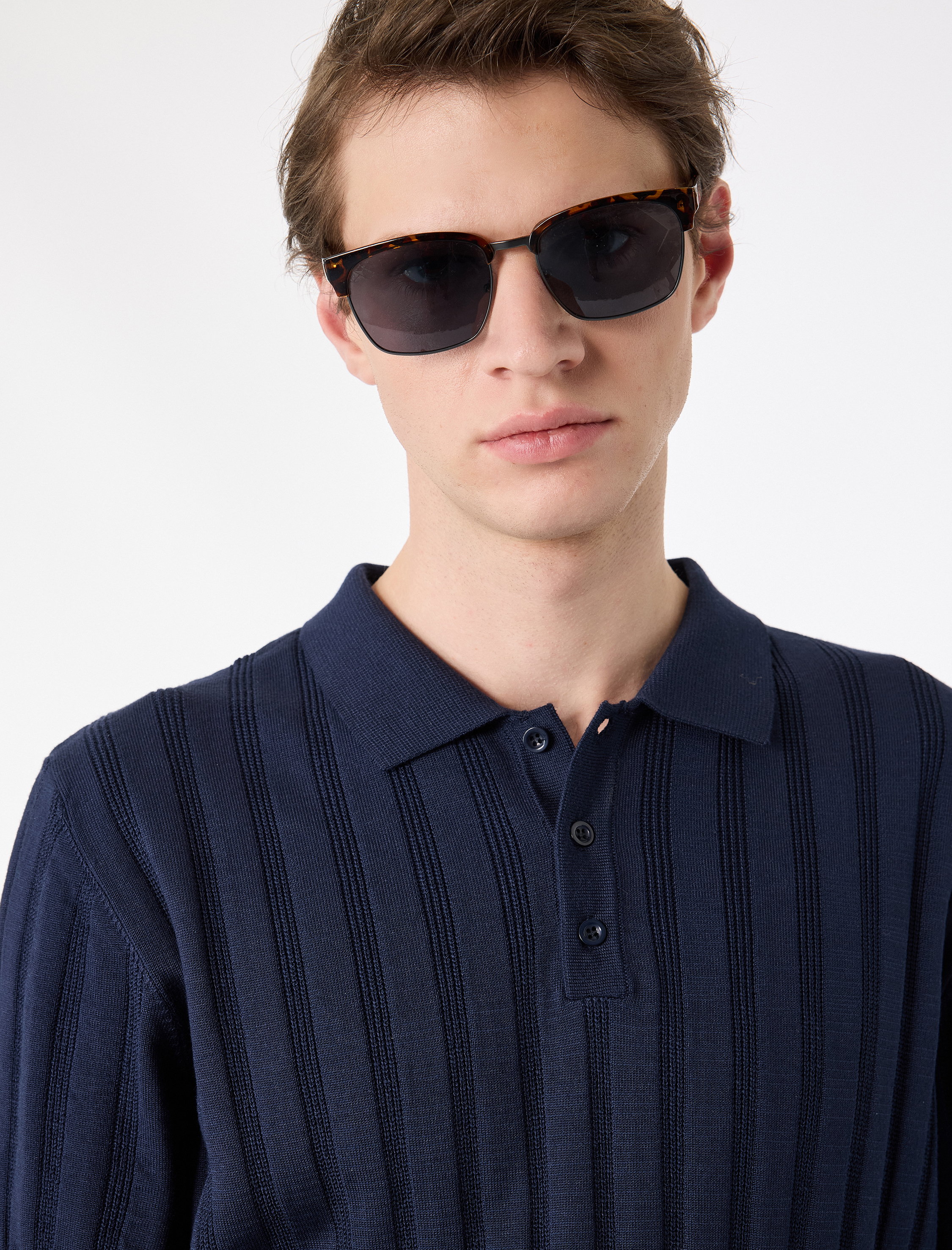   Regular Fit Kısa Kollu Dokulu Düğmeli Polo Yaka Triko Tişört