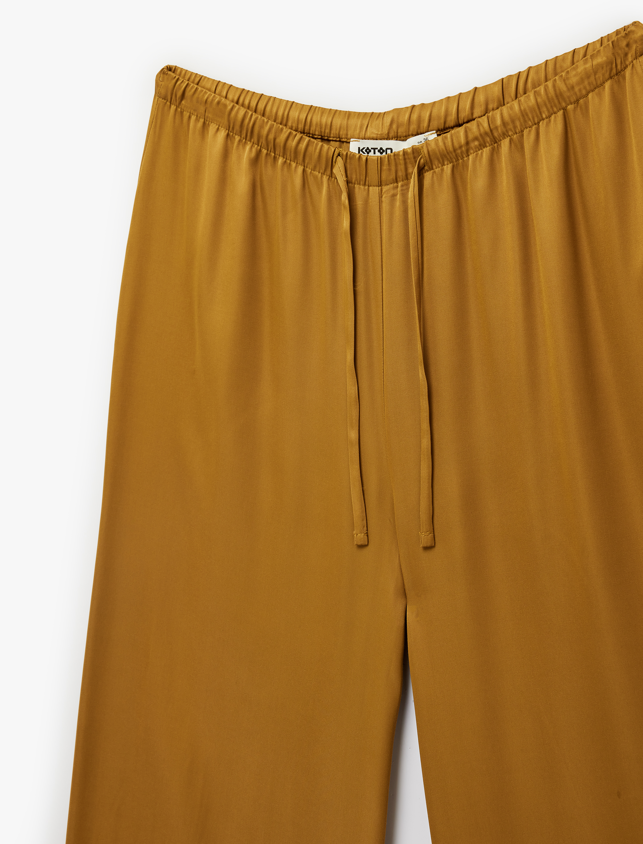   Beli Bağlamalı Geniş Paça Saten Pantolon