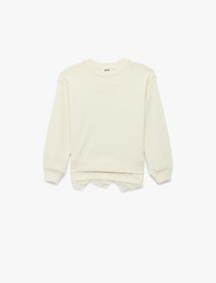 Uzun Kollu Bisiklet Yaka Dantel Detaylı Pamuklu Sweatshirt