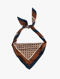 Geometrik Desenli Kare Saten Fular