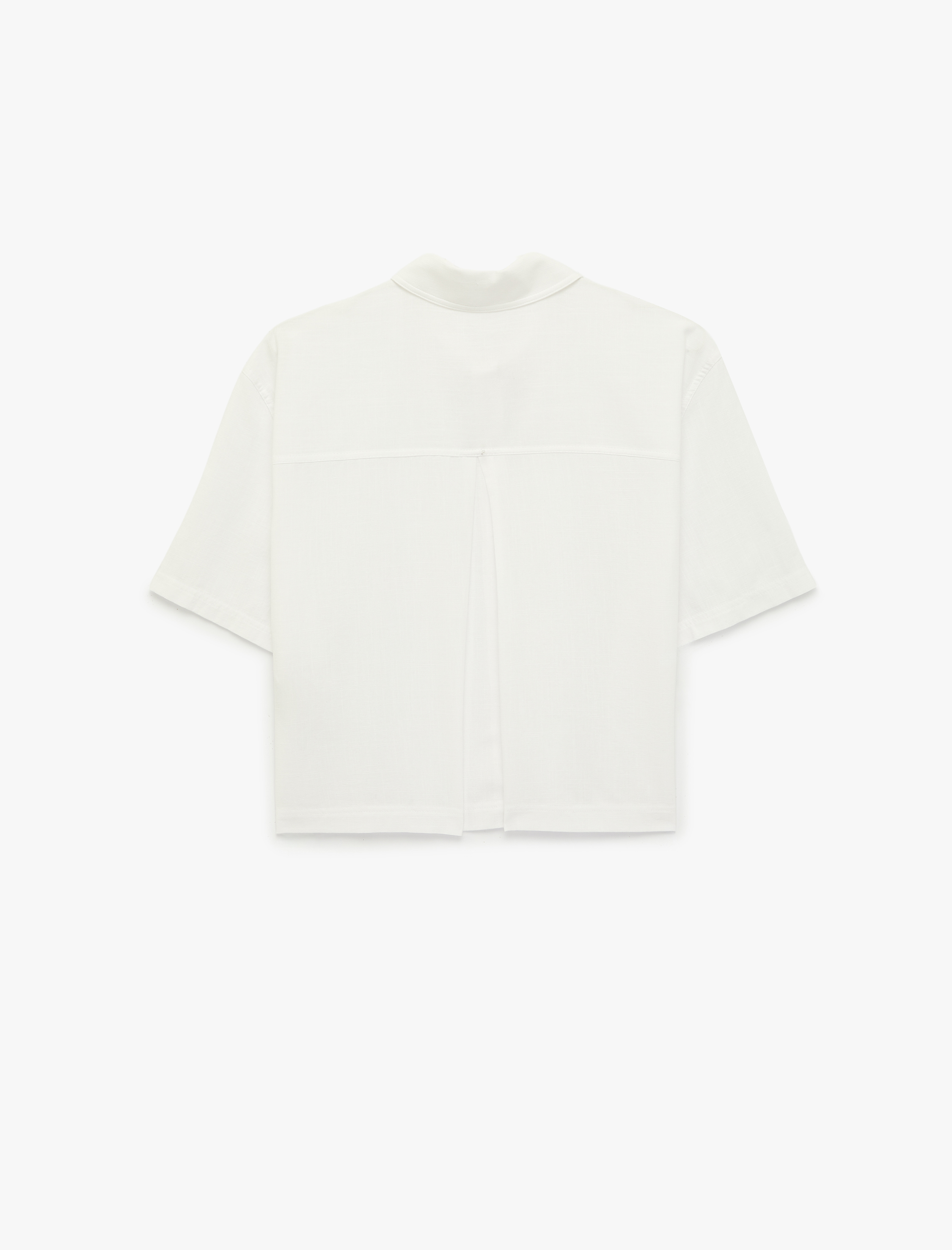   Pamuklu Düğmeli Klasik Yaka Kısa Kollu Crop Gömlek