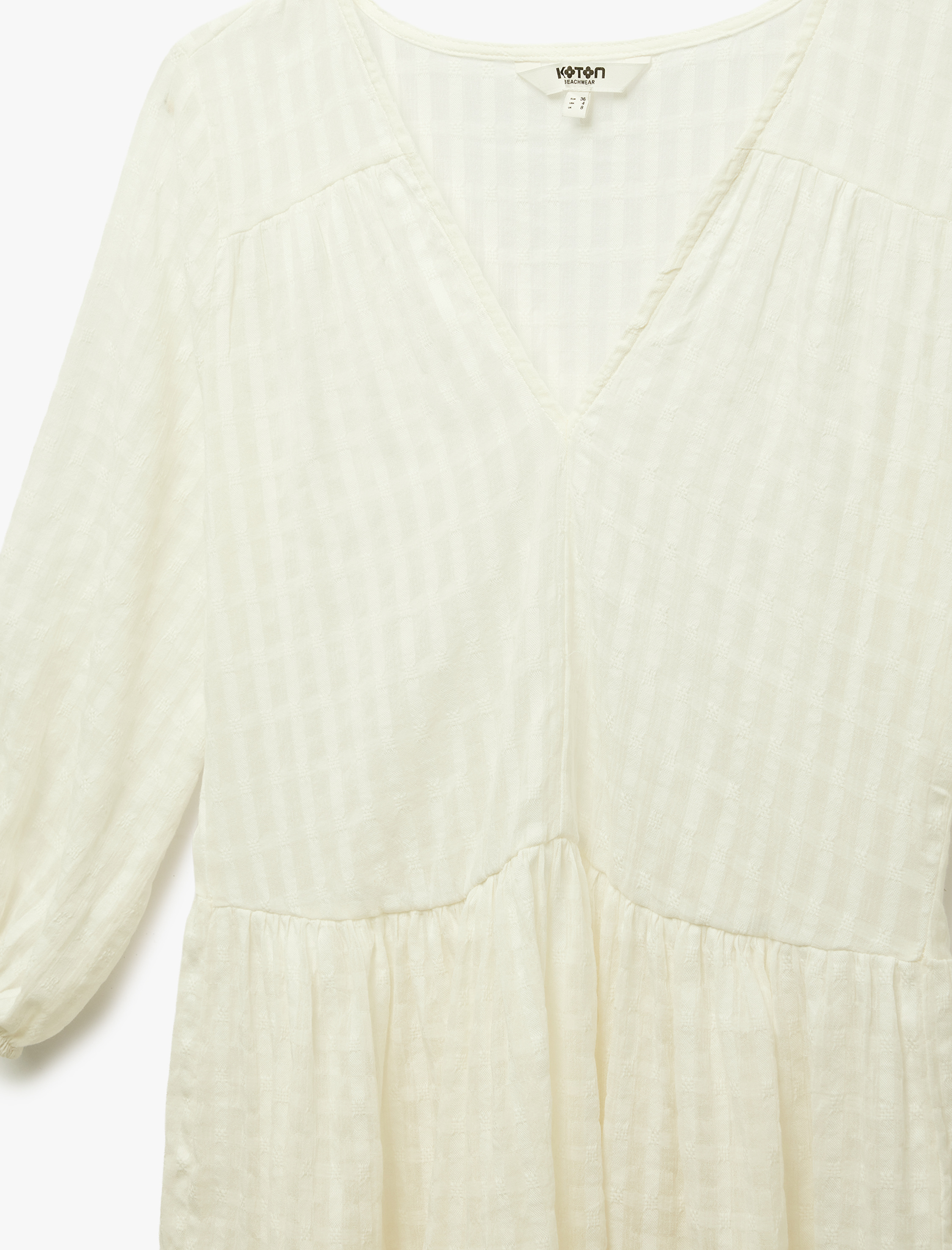   Pamuklu Rahat Kalıp Uzun Kollu V Yaka Kısa Plaj Elbisesi