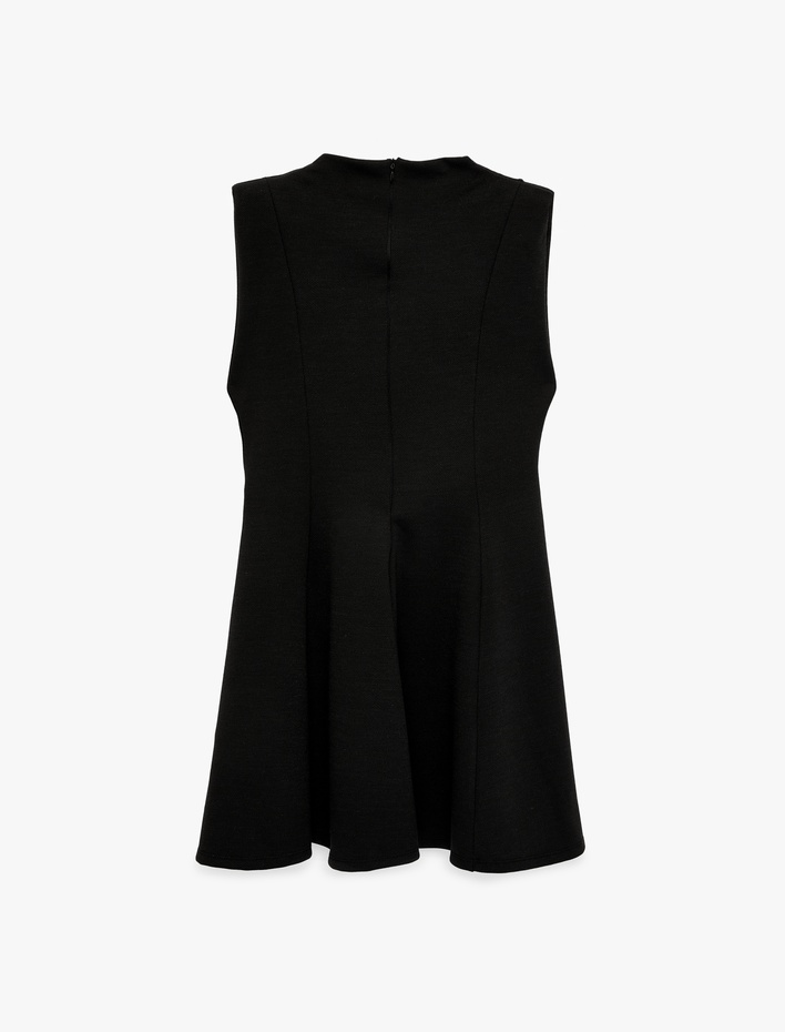  Kemer Detaylı Bisiklet Yaka Kolsuz Mini Kloş Elbise