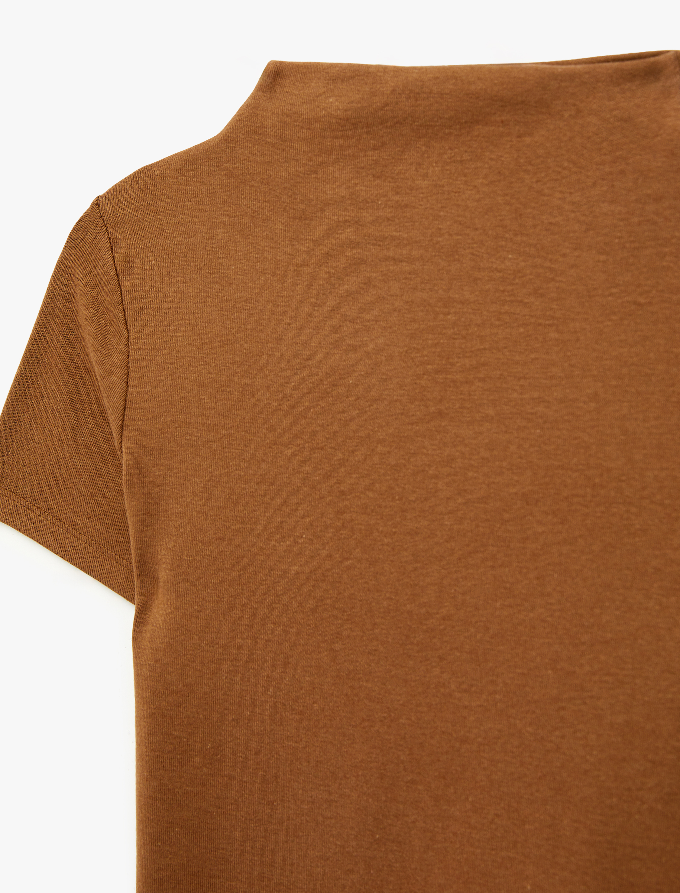   Modal Karışımlı Slim Fit Kısa Kollu Dik Yaka Tişört