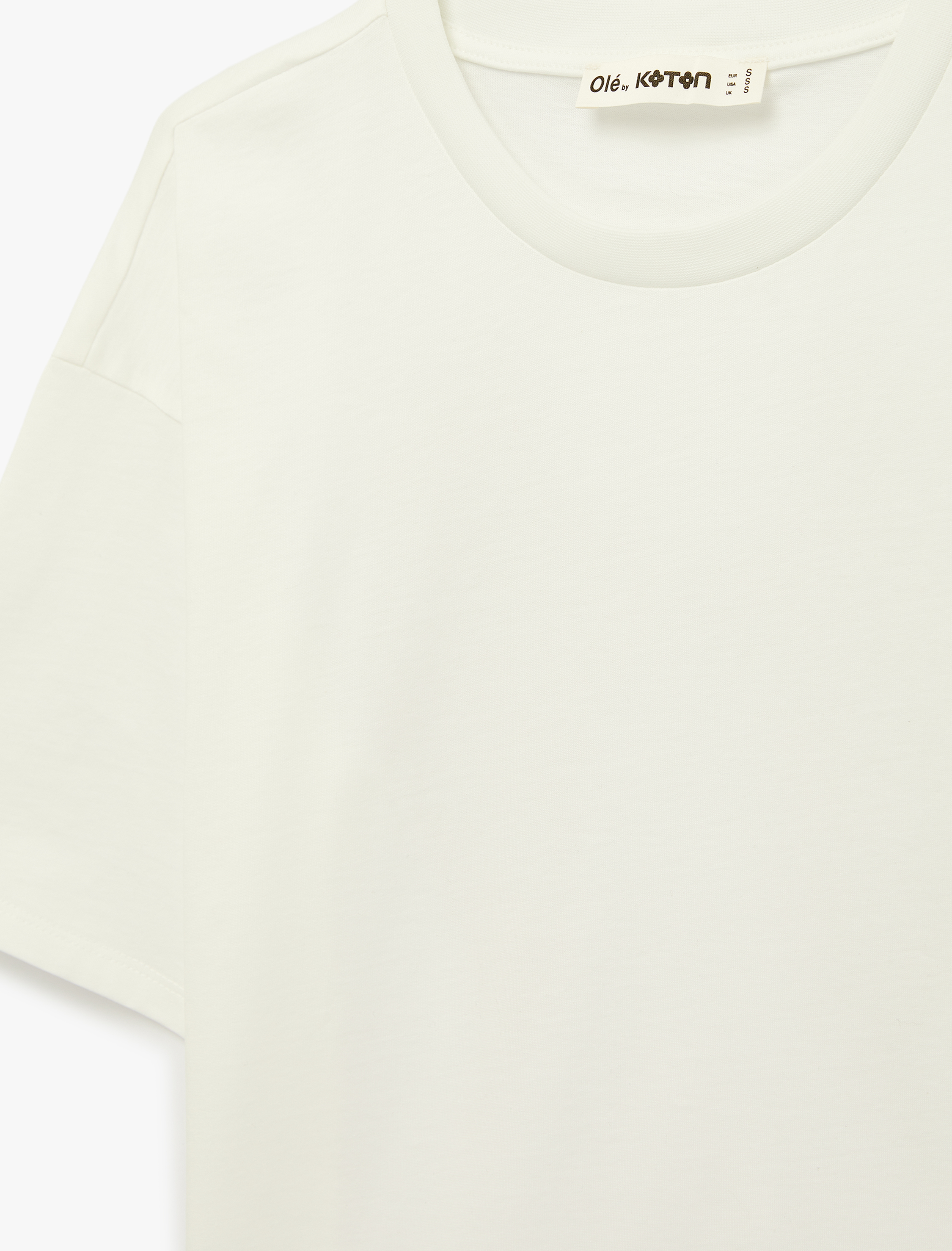   Rahat Kalıp Kısa Kollu Bisiklet Yaka Arkası Taş Detaylı Tişört