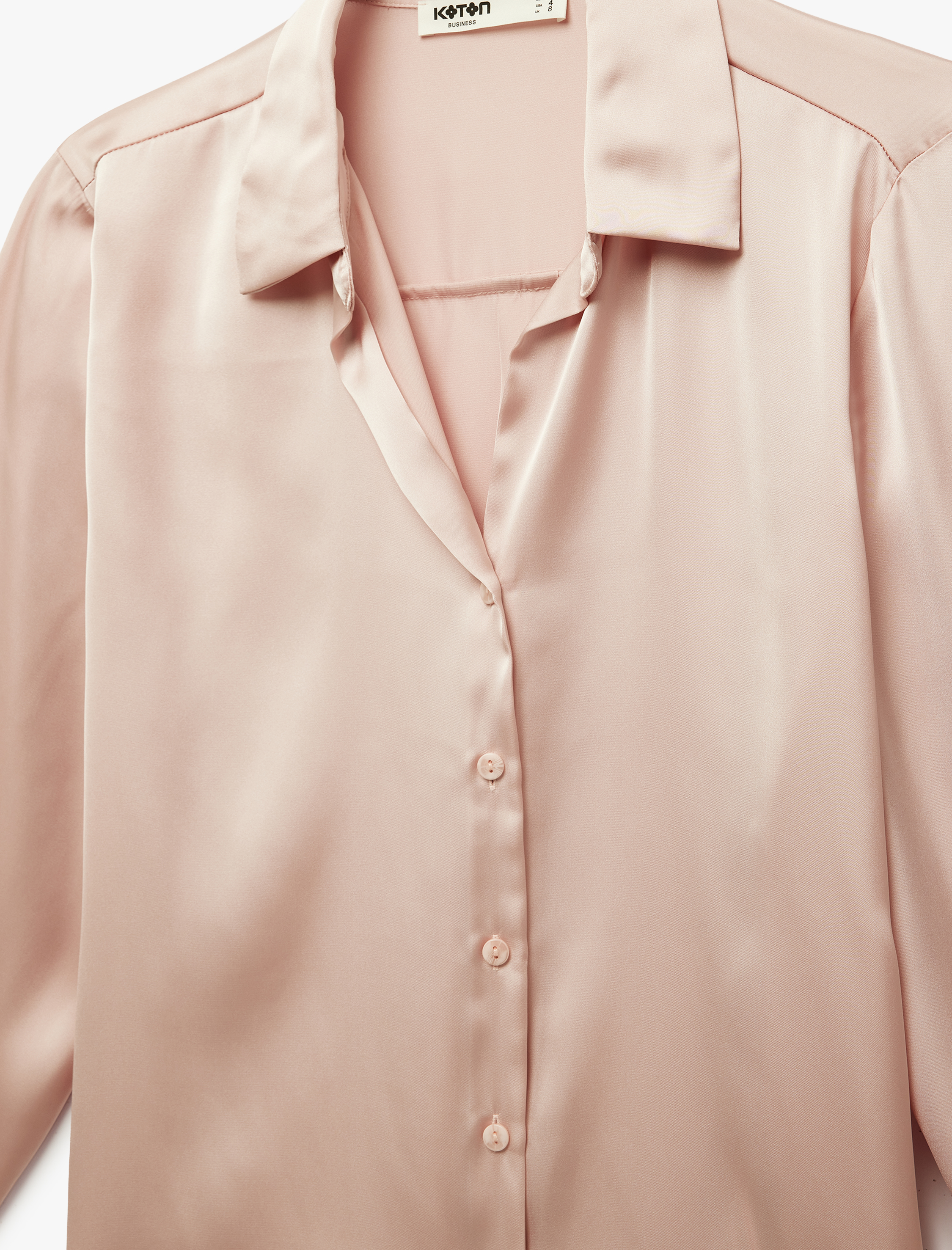   Uzun Kollu Klasik Yaka Düğmeli Saten Gömlek