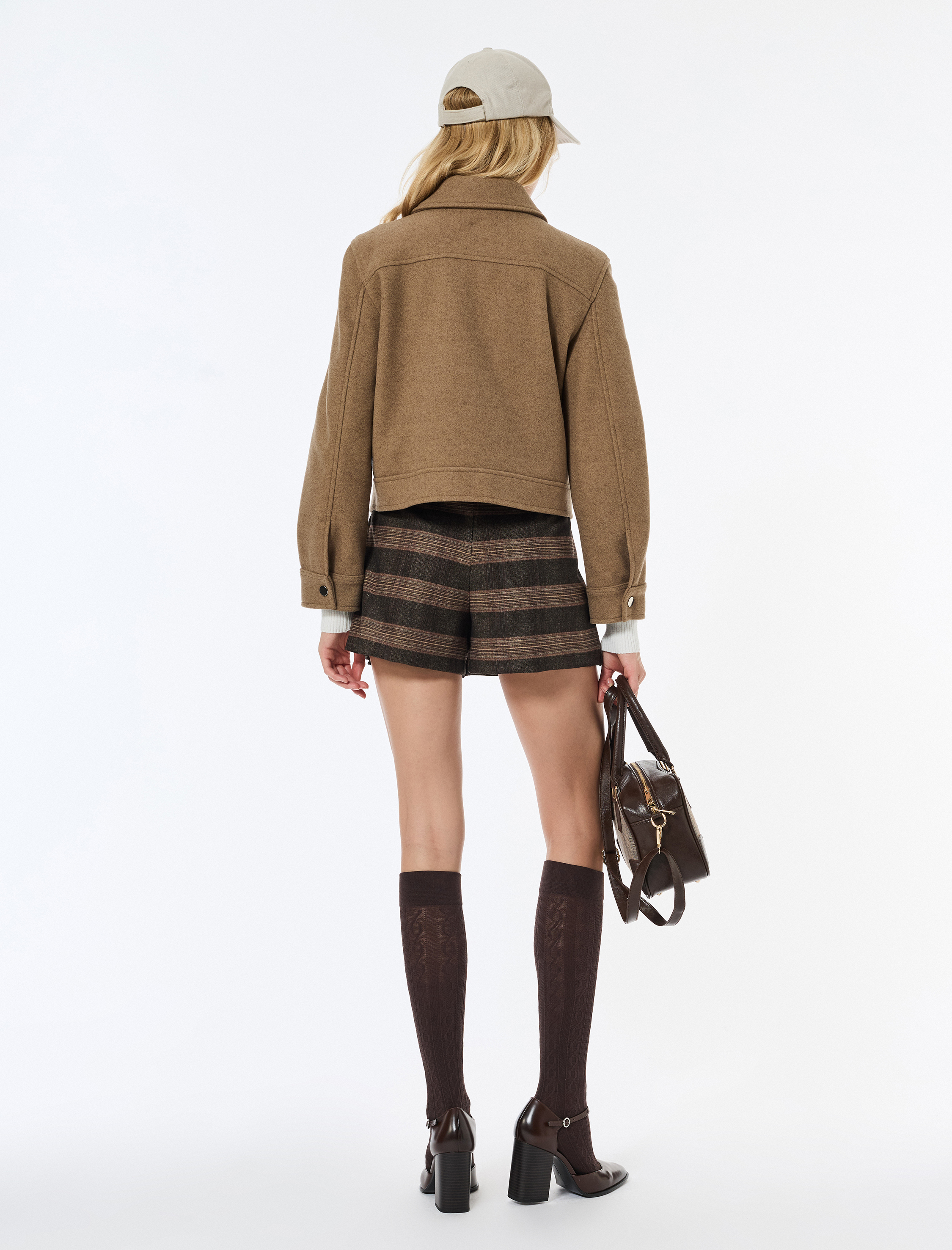   Kısa Kaban Kaşe Cepli Uzun Kollu Fermuarlı