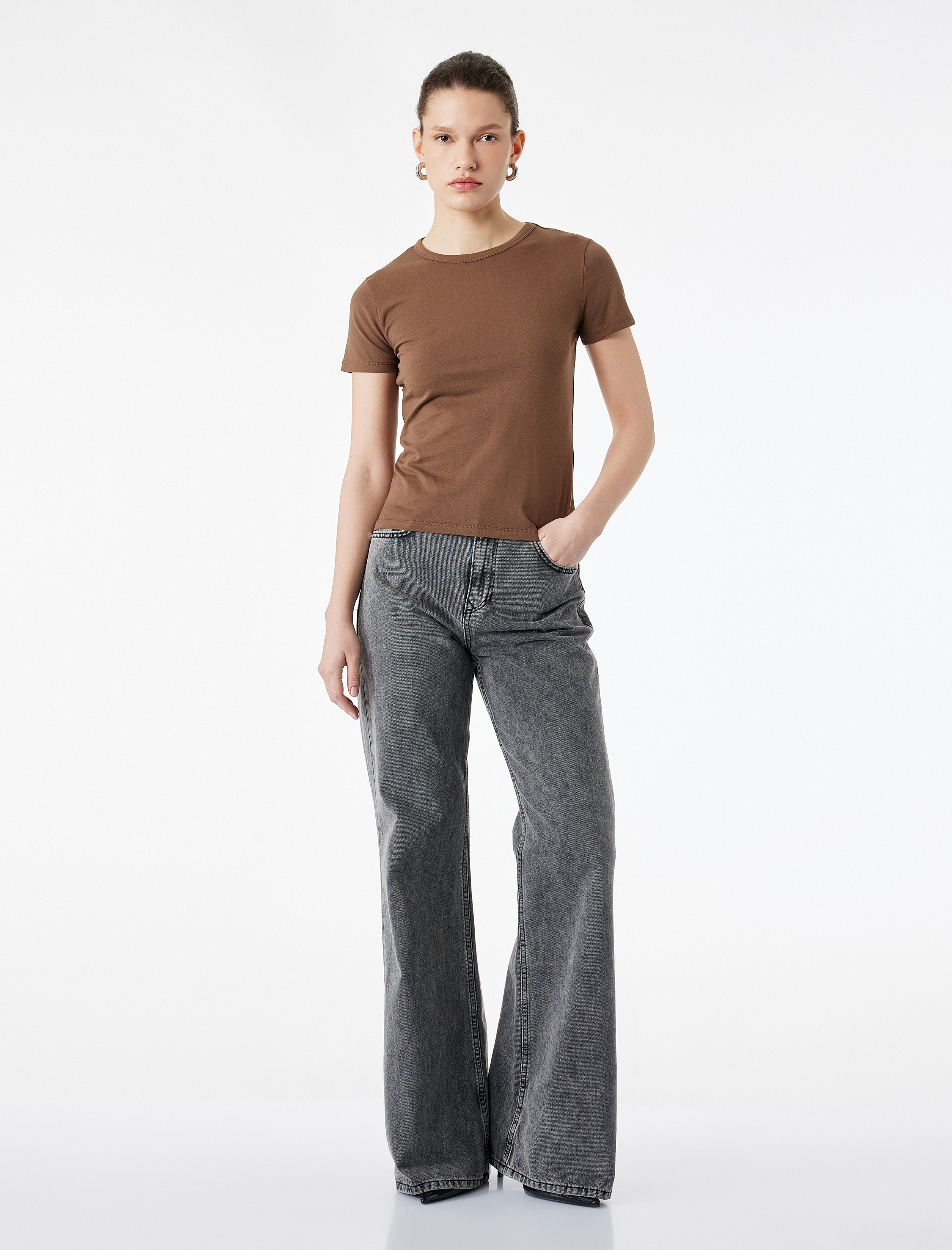   Pamuklu Slim Fit Kısa Kollu Bisiklet Yaka Basic Tişört