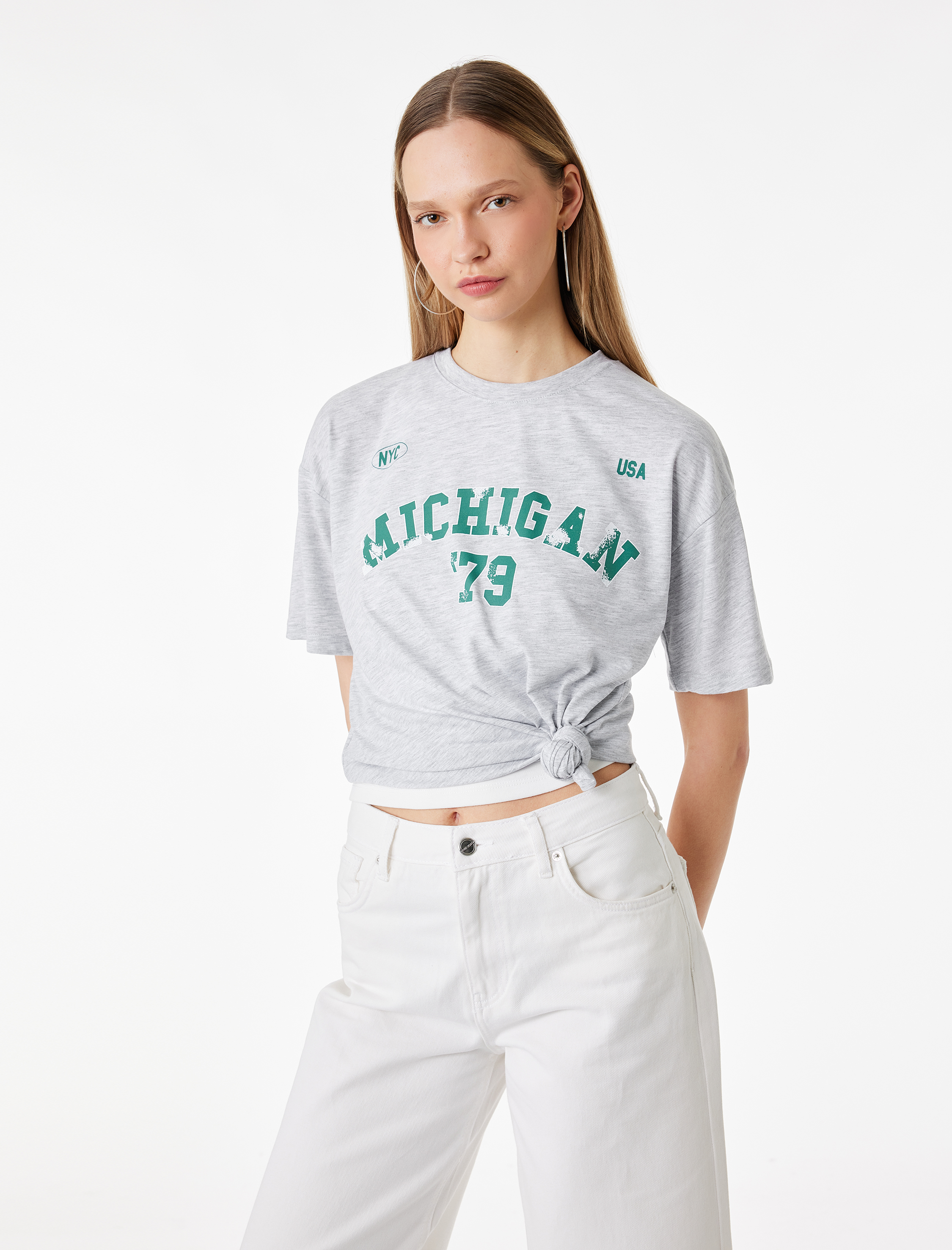   Rahat Kalıp Kısa Kollu Bisiklet Yaka Baskılı Tişört