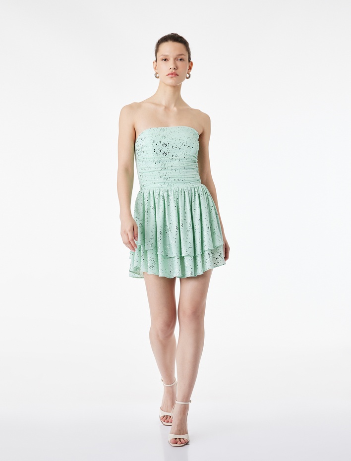  Slim Fit Katmanlı Fırfırlı Parıltılı Straplez Mini Elbise