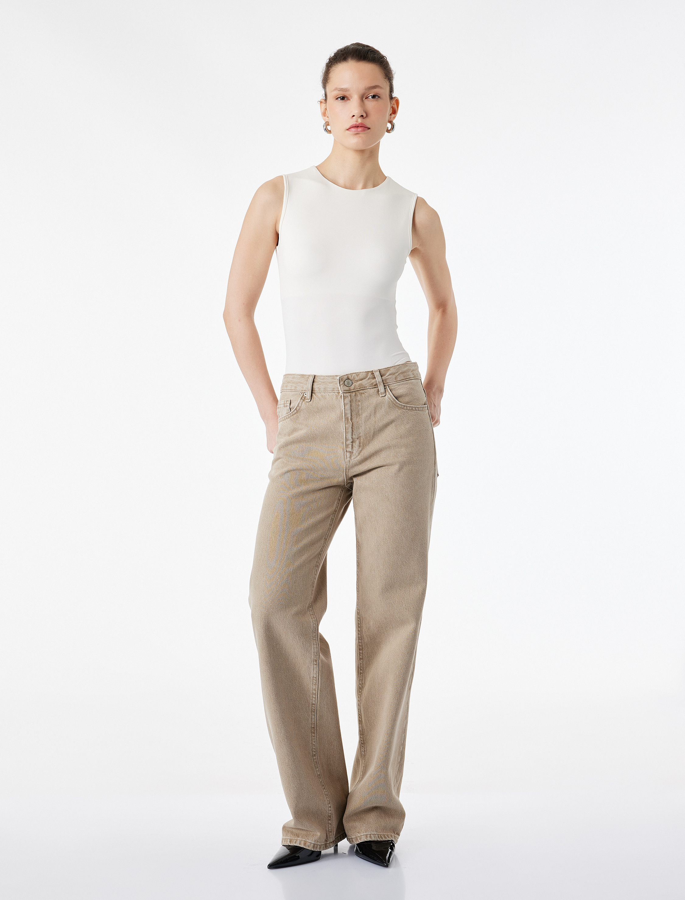   Slim Fit Bisiklet Yaka Kolsuz Bodysuit