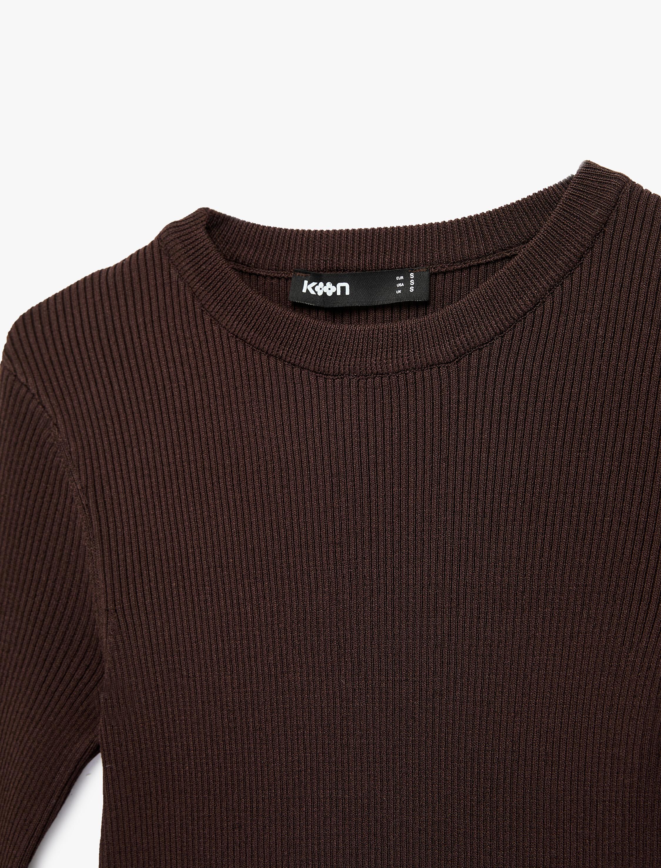   Uzun Kollu Bisiklet Yaka Kemer Detaylı Peplum Kesim Triko Kazak